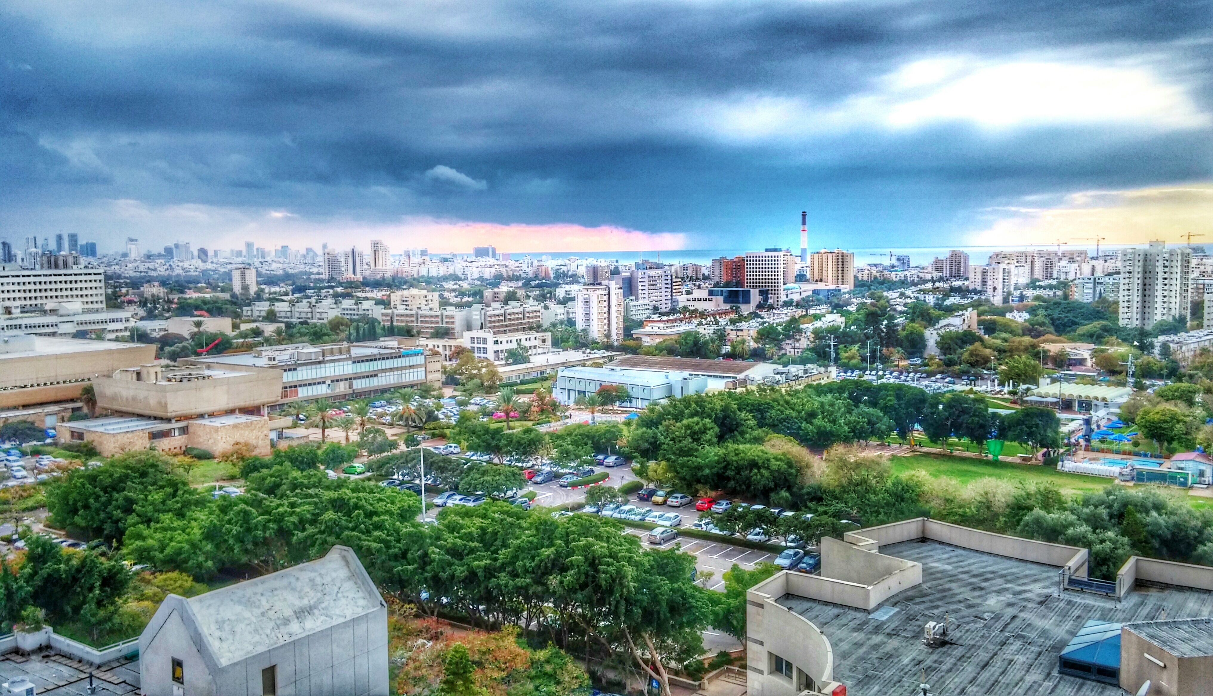 residential district, tel aviv university, cityscape, 4K, day, plant, tlv university, architecture, photography, building, storm at sea, tree, tel aviv, HD Wallpaper