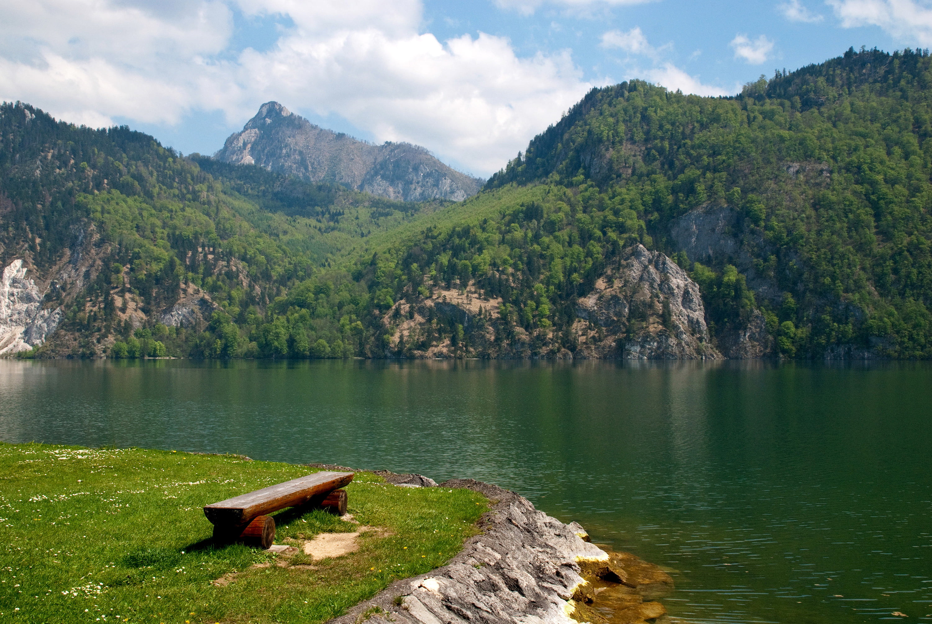 tranquility, nature, idyllic, cloud - sky, shore, sky, Traunsee, range, mountains, plant, outdoors, non-urban scene, scenics - nature, 2K, lake, day, forest, HD Wallpaper