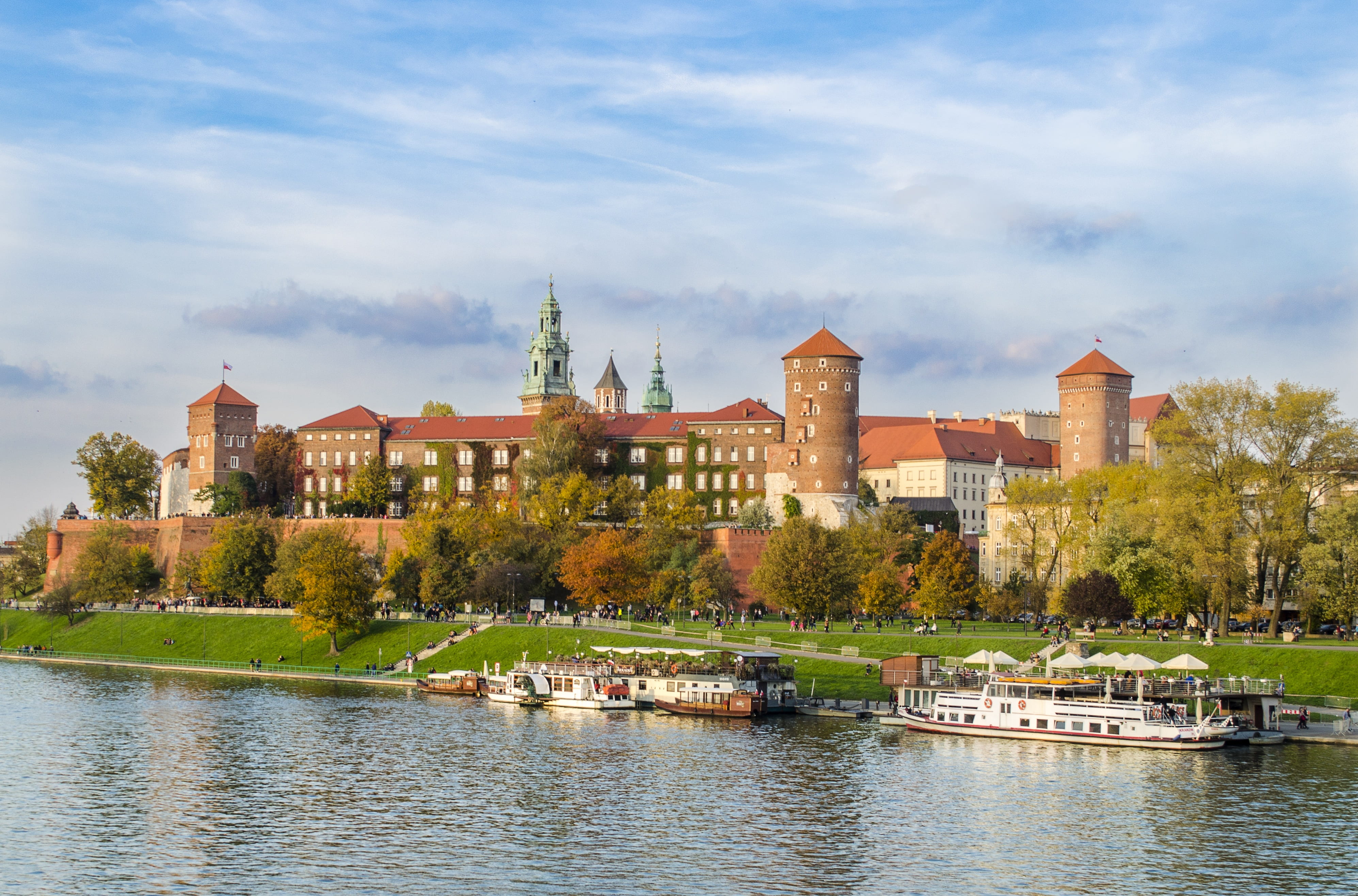castle, nature, outdoors, near, tree, sky, wawel, wisla, mode of transportation, kraków, architecture, no people, parked, city, building exterior, river, HD Wallpaper
