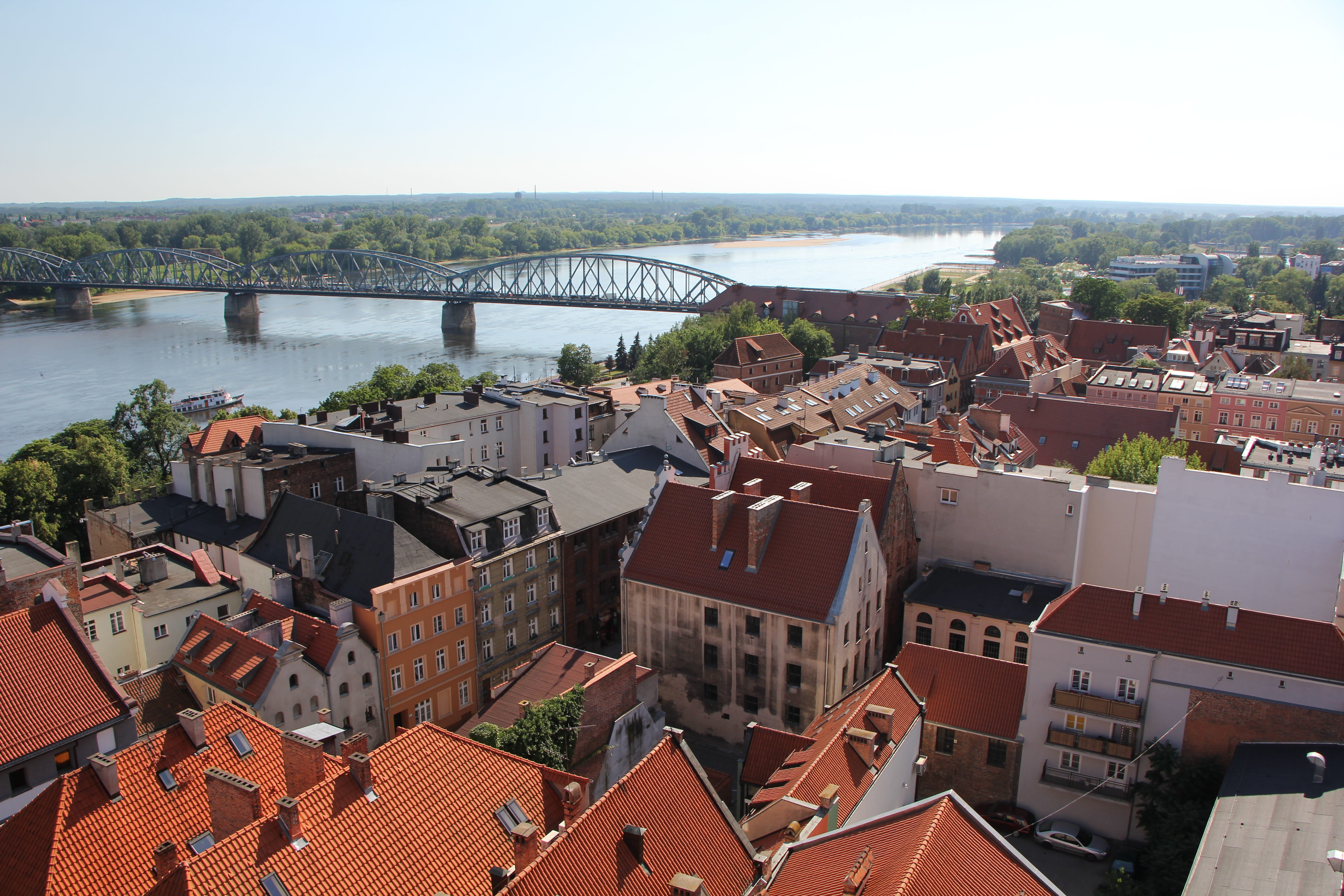 5K, high angle view, city, toruń, building exterior, landscape, townscape, water, outdoors, nature, day, building, river, house, residential district, HD Wallpaper