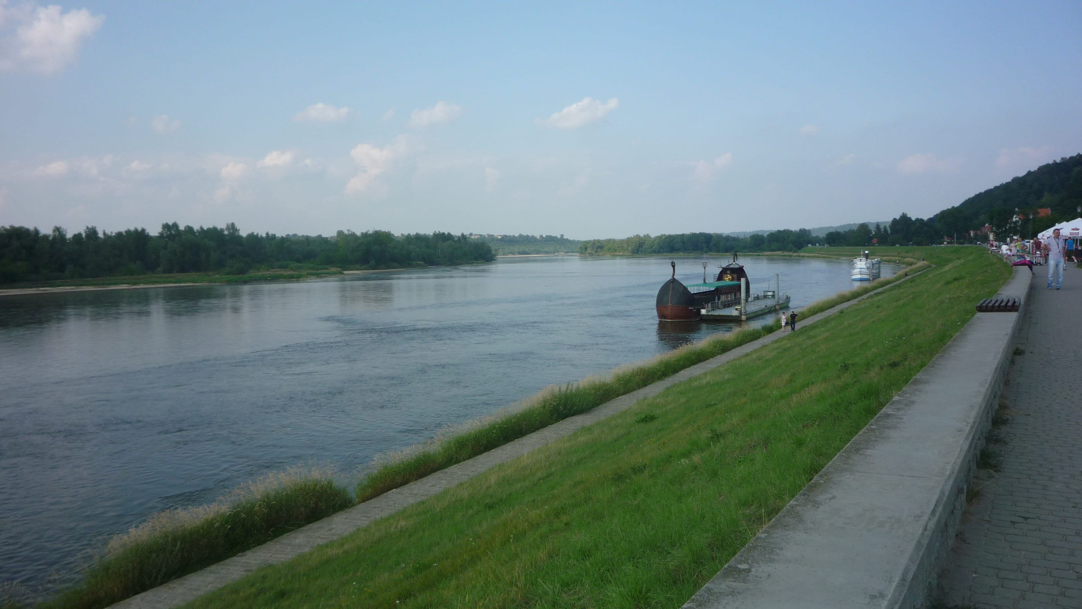 historic city, transportation, day, kazimierz, 2K, nature, view, tourism, cruises, kazimierz dolny, real people, water, lake, beauty in nature, scenics - nature, HD Wallpaper