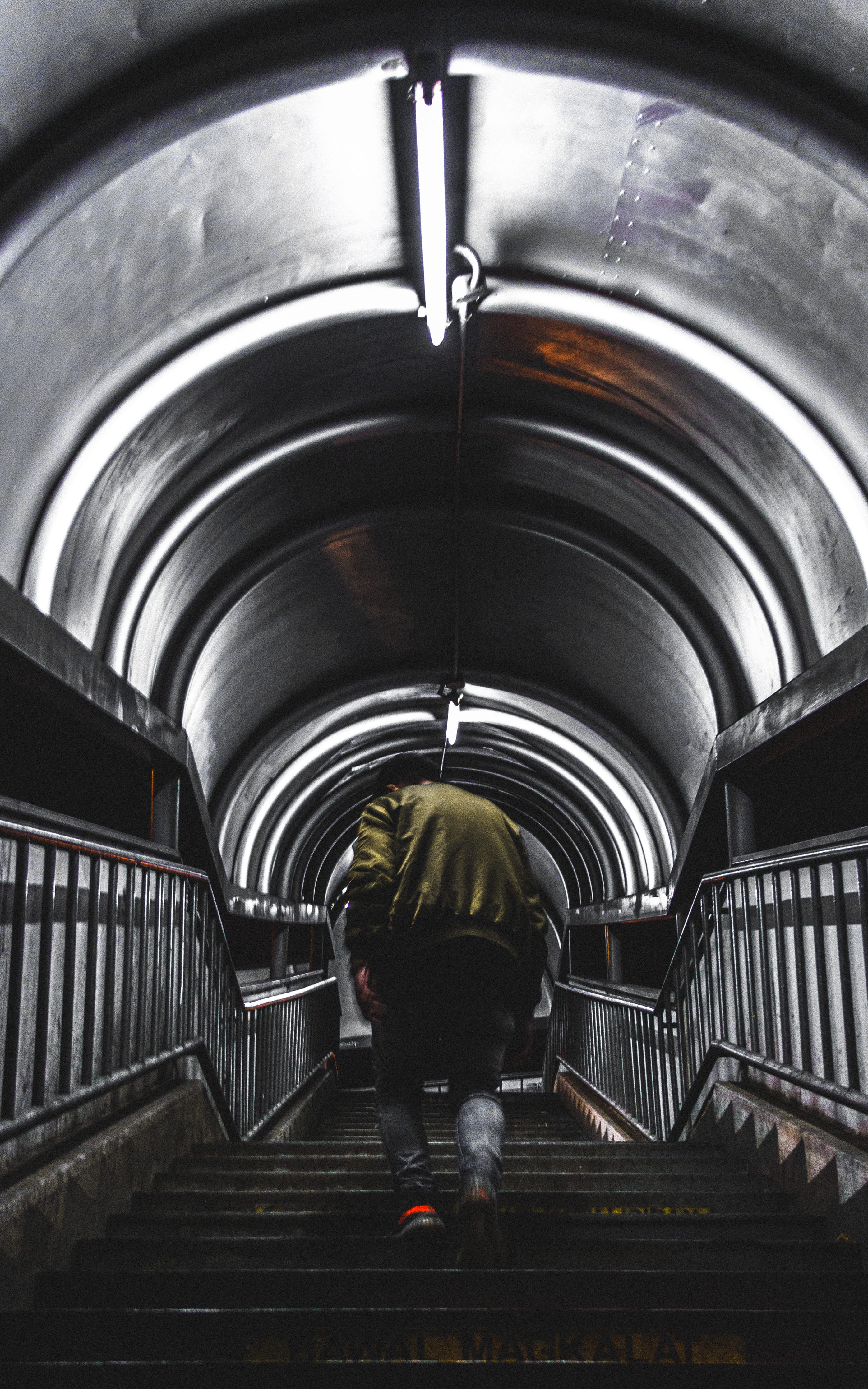 stair, lifestyles, paranaque, jacket, photography, men, handrail, one animal, motion, banister, climbing, street, real people, person, prison, indoors, Phone HD Wallpaper