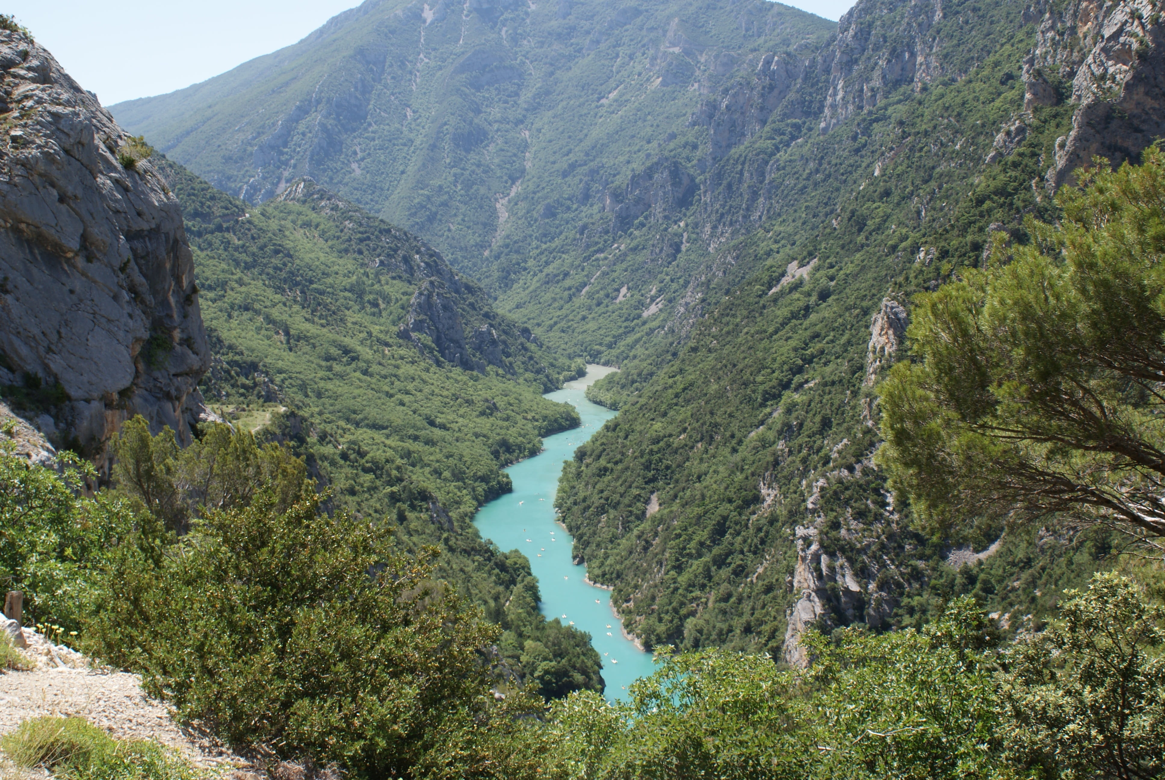 tranquil scene, flowing water, Verdon, provence, no people, mountain road, non-urban scene, flowing, remote, scenics, landscape, nature, green Color, day, HD Wallpaper