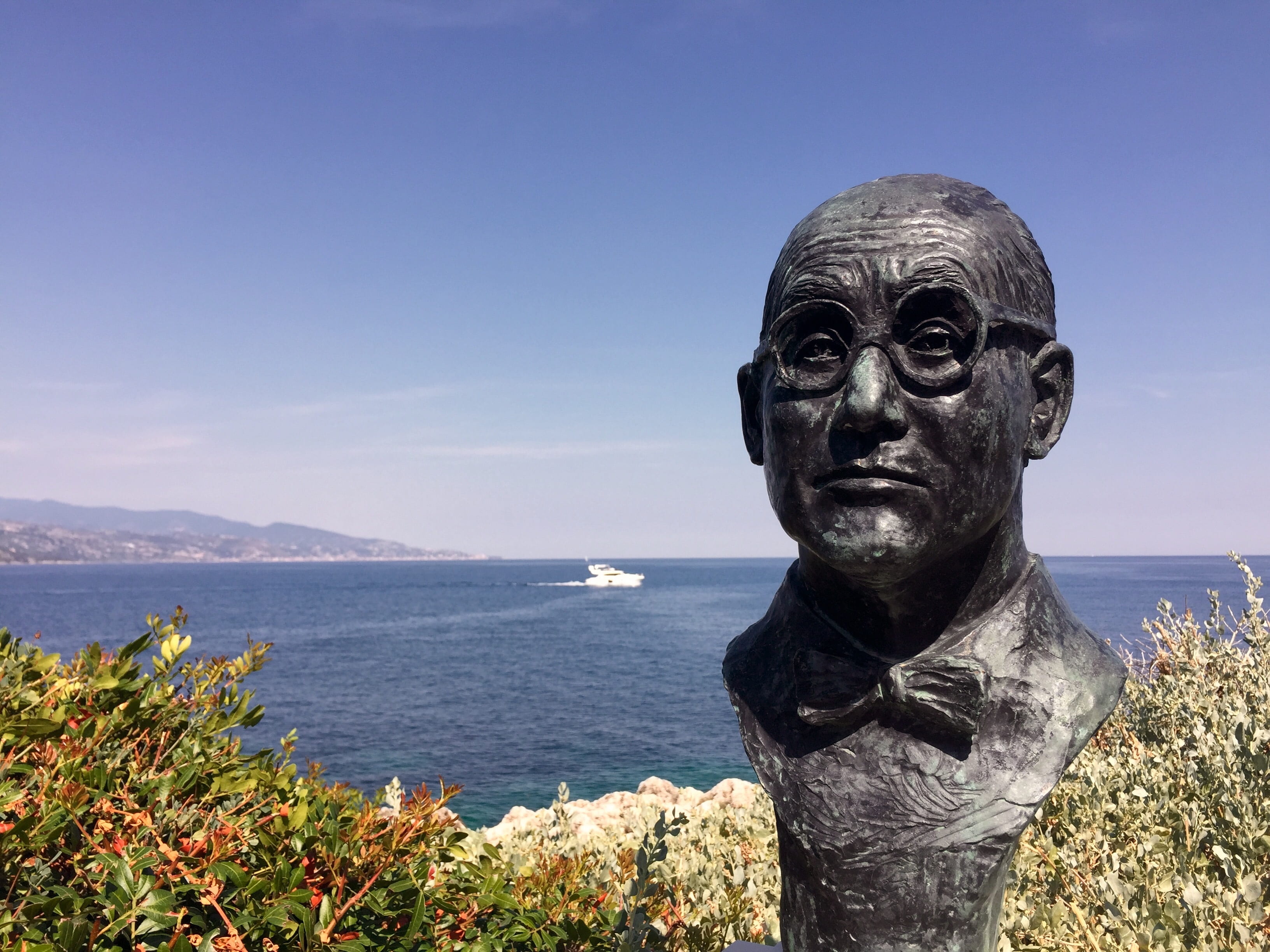 martin, europe, tranquil scene, sculpture, landscape, architecture, travel, monaco, craft, menton, blue, sky, male likeness, scenics - nature, france, representation, HD Wallpaper