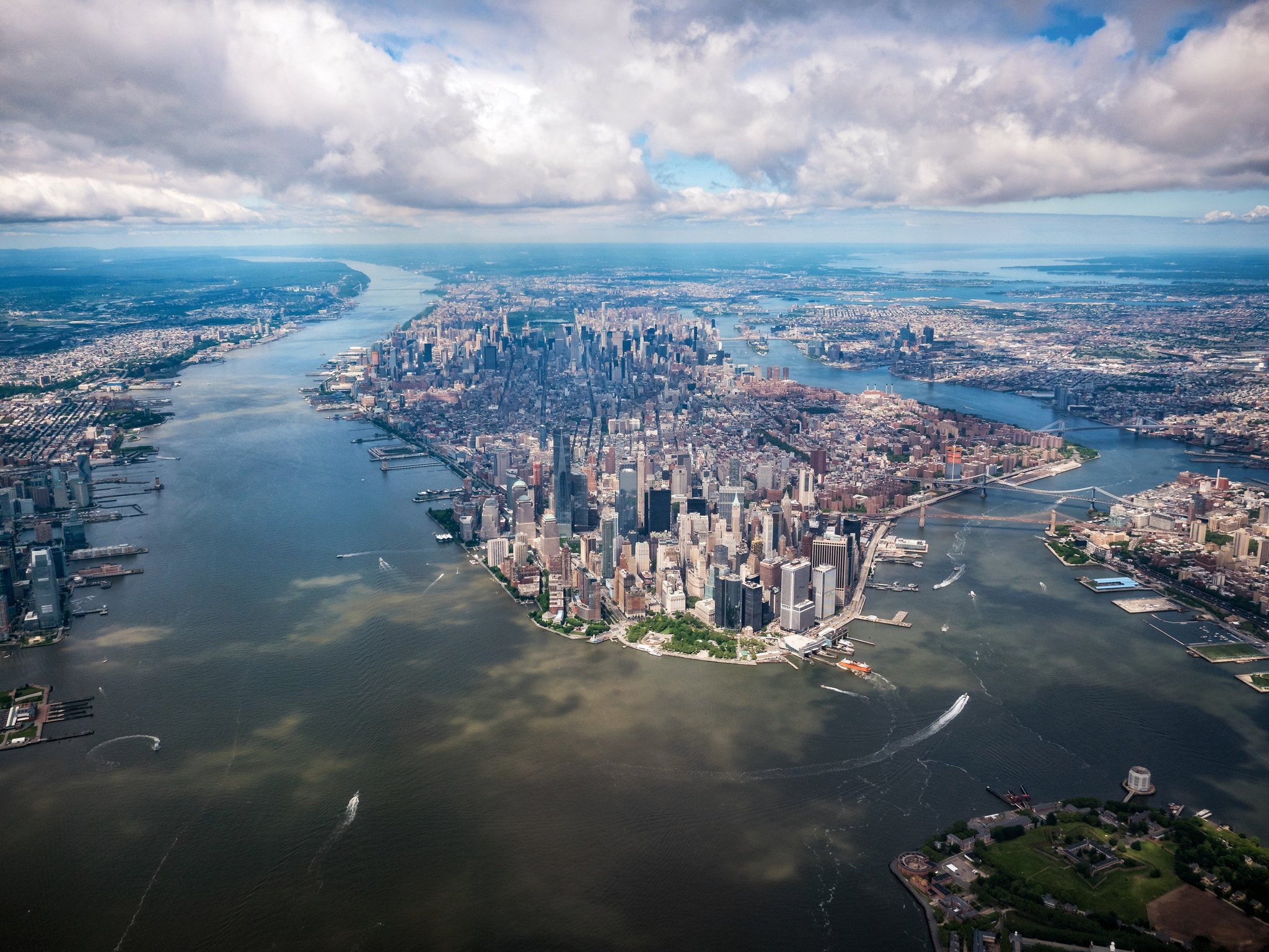 river, x, hd, 1080P, Cityscape, vehicles, technology, boat, building, new, Old Building, city, york, 2048x1537 px, px, old, urban, water, New York City, HD Wallpaper
