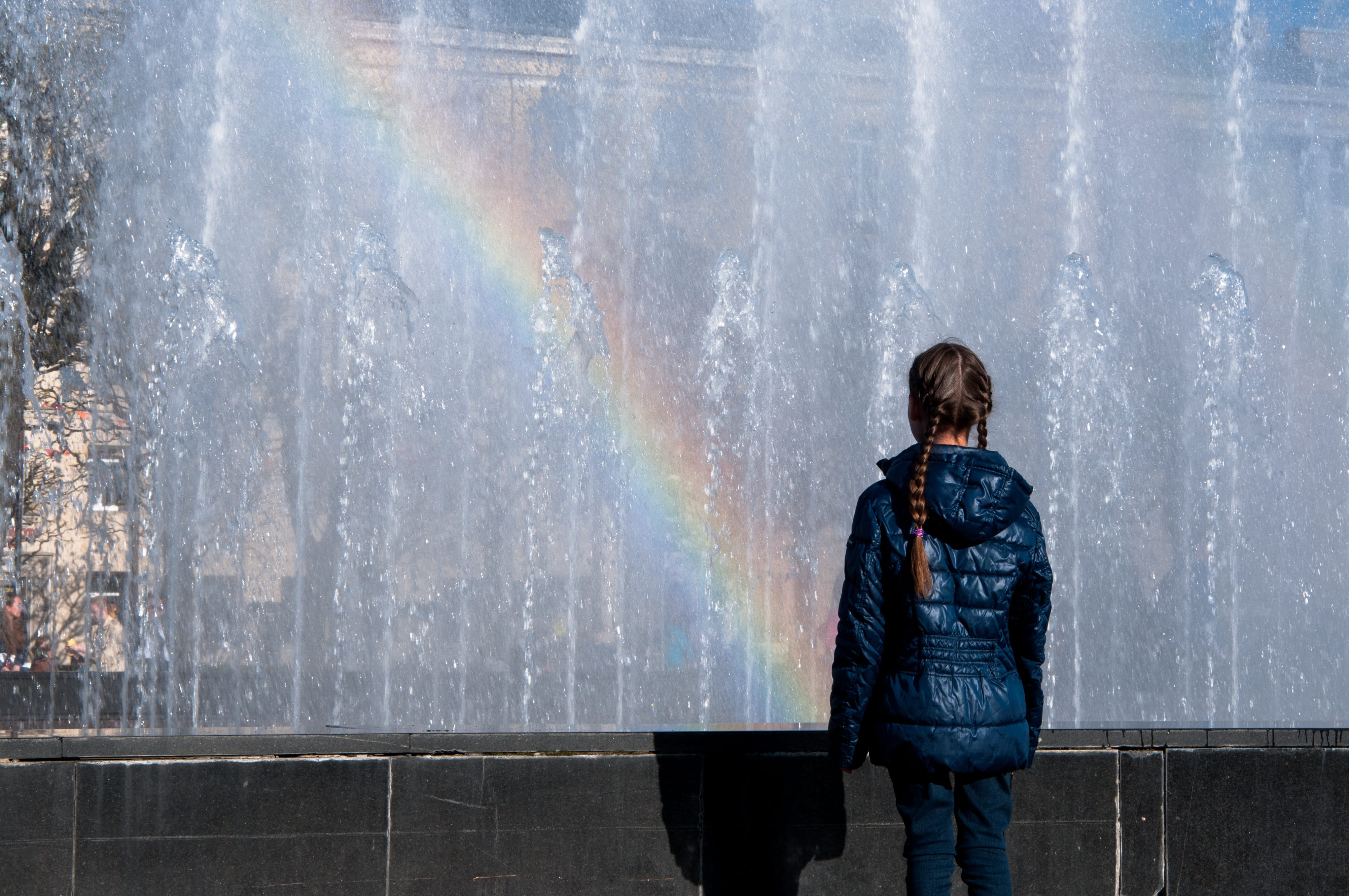 outdoors, a walk in the park, rainbow, tourism, fountain, real people, men, looking at view, leisure activity, summer, clothing, lifestyles, one person, HD Wallpaper