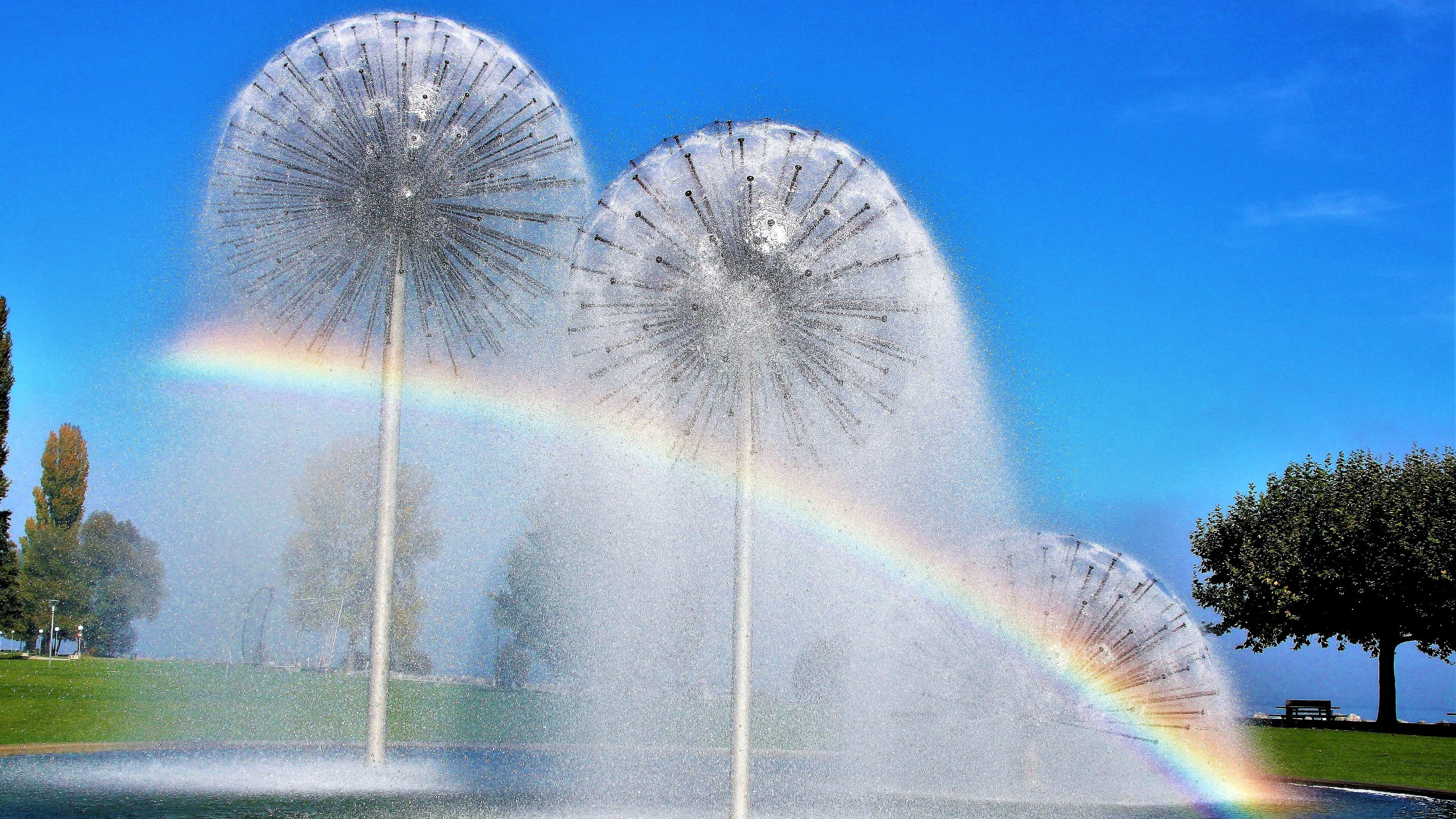 outdoors, spacer, 4K, architecture, stream, day, sunny day, no people, rainbow, romanshorn, fountain, spraying, long exposure, blue, blurred motion, sky, HD Wallpaper