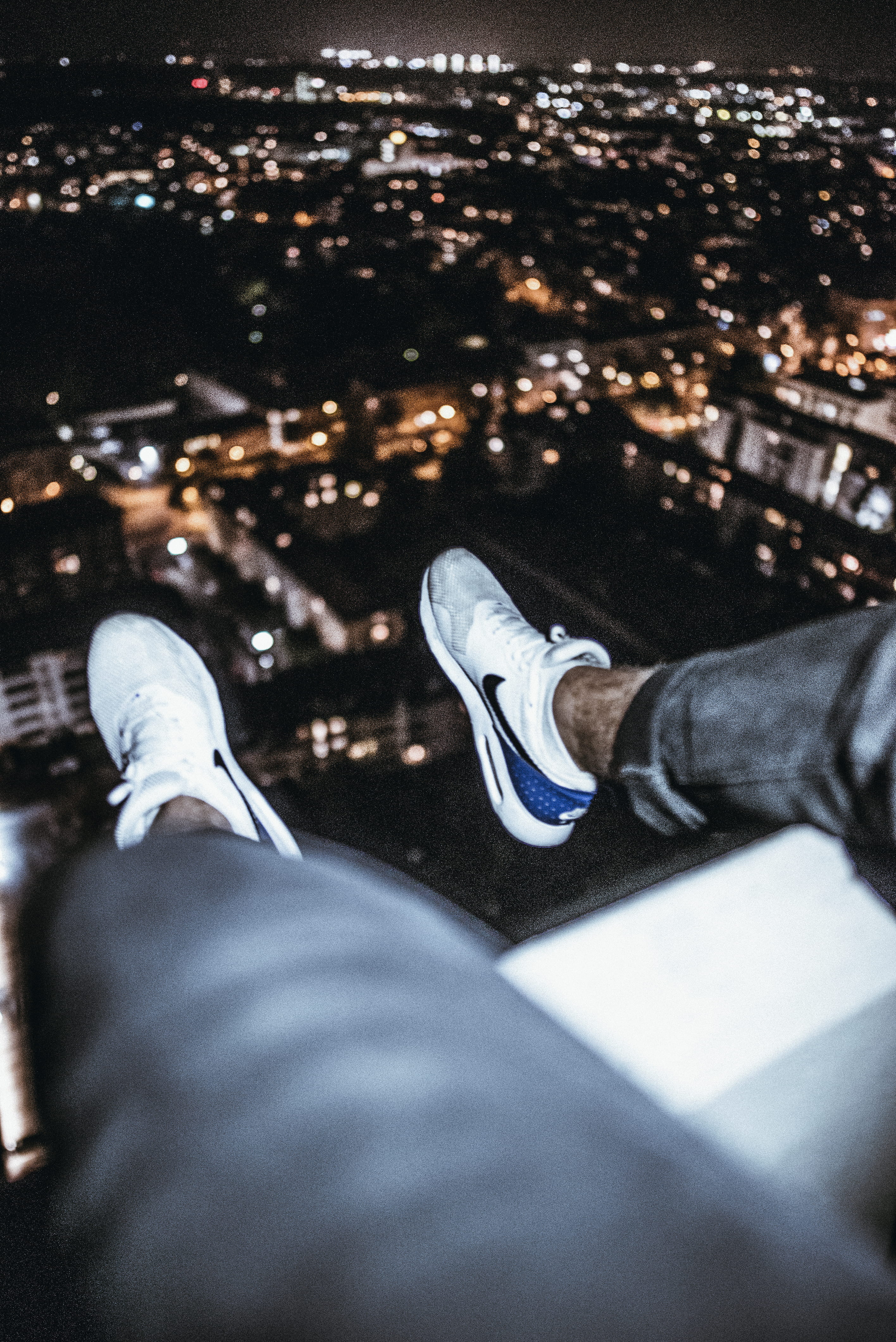 hypebeast, top, lifestyles, hype, one person, real people, high angle view, street, human limb, herkules-hochhäuser, day, urban, human leg, low section, Phone HD Wallpaper