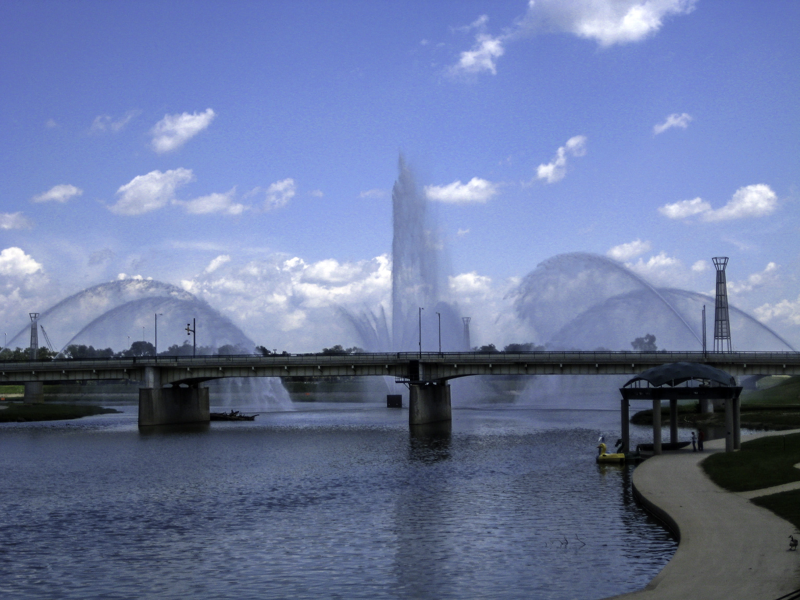 architectural column, connection, United States, mountain, public domain, river, Boulevard Bridge, waterfront, no people, travel destinations, urban Scene, HD Wallpaper