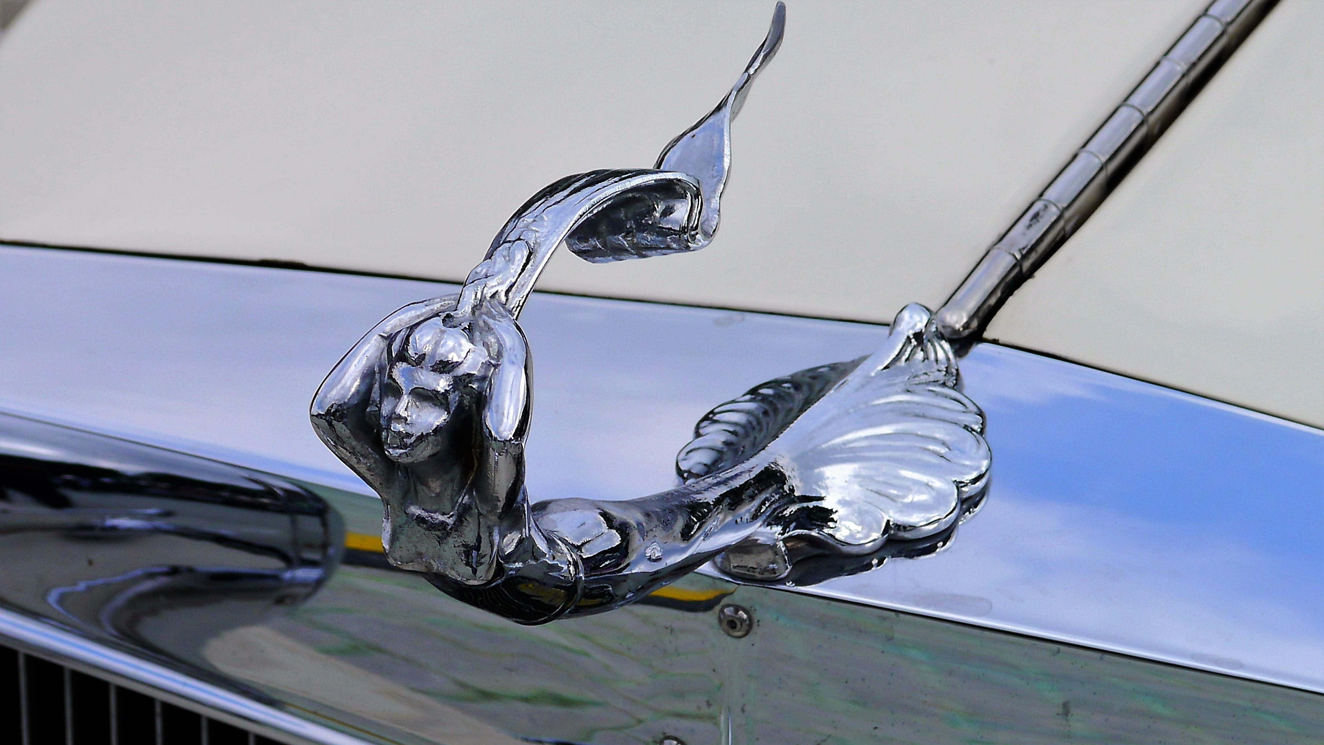 low angle view, oldtimer, pkw, outdoors, cool figure, silver colored, hanging, land Vehicle, technology, sky, car, close-up, crom, steel, motor vehicle, HD Wallpaper