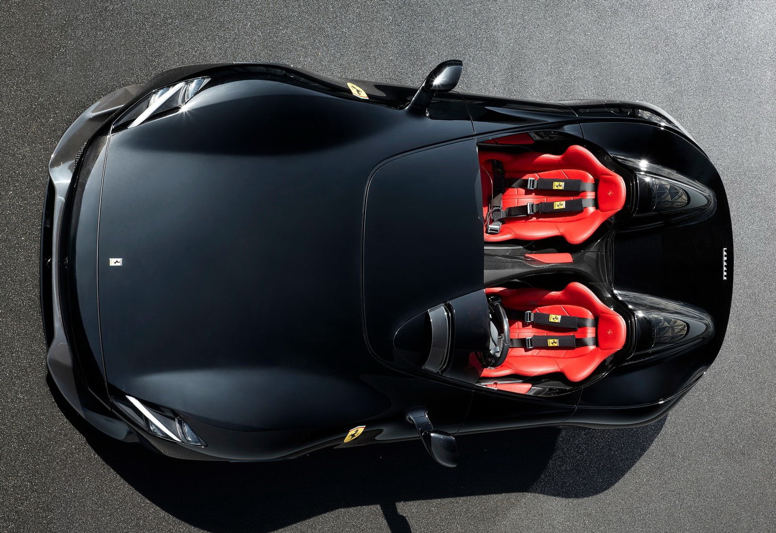 black color, competition, sport, formula one racing, studio shot, tire, (2019), sports race, racecar, safety, transportation, close-up, protection, indoors, HD Wallpaper