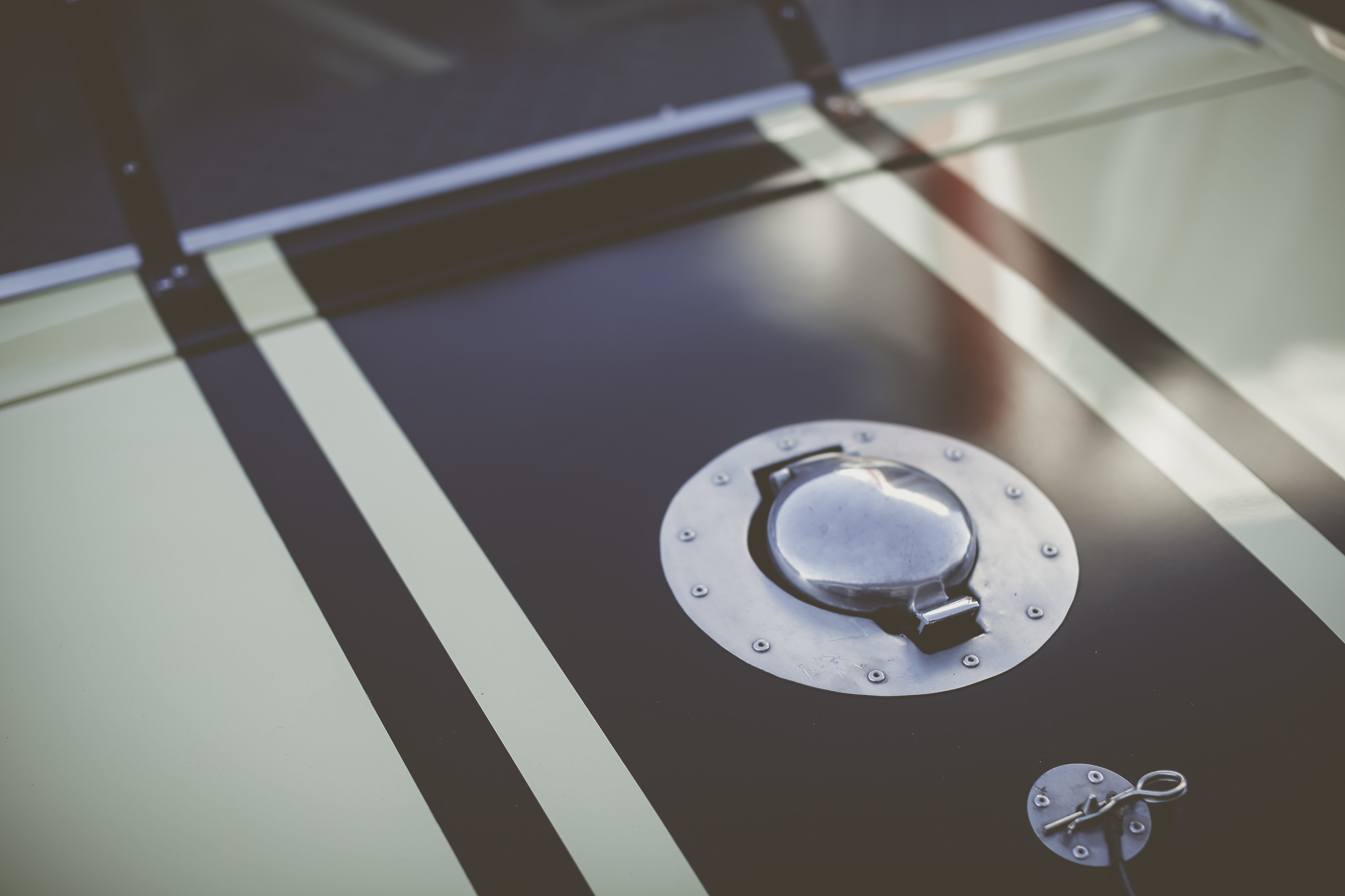 observatory, ping pong, cap, selective, table, high angle view, coffee table, metal, badminton, architecture, cooktop, equipment, sports, day, focus on foreground, HD Wallpaper