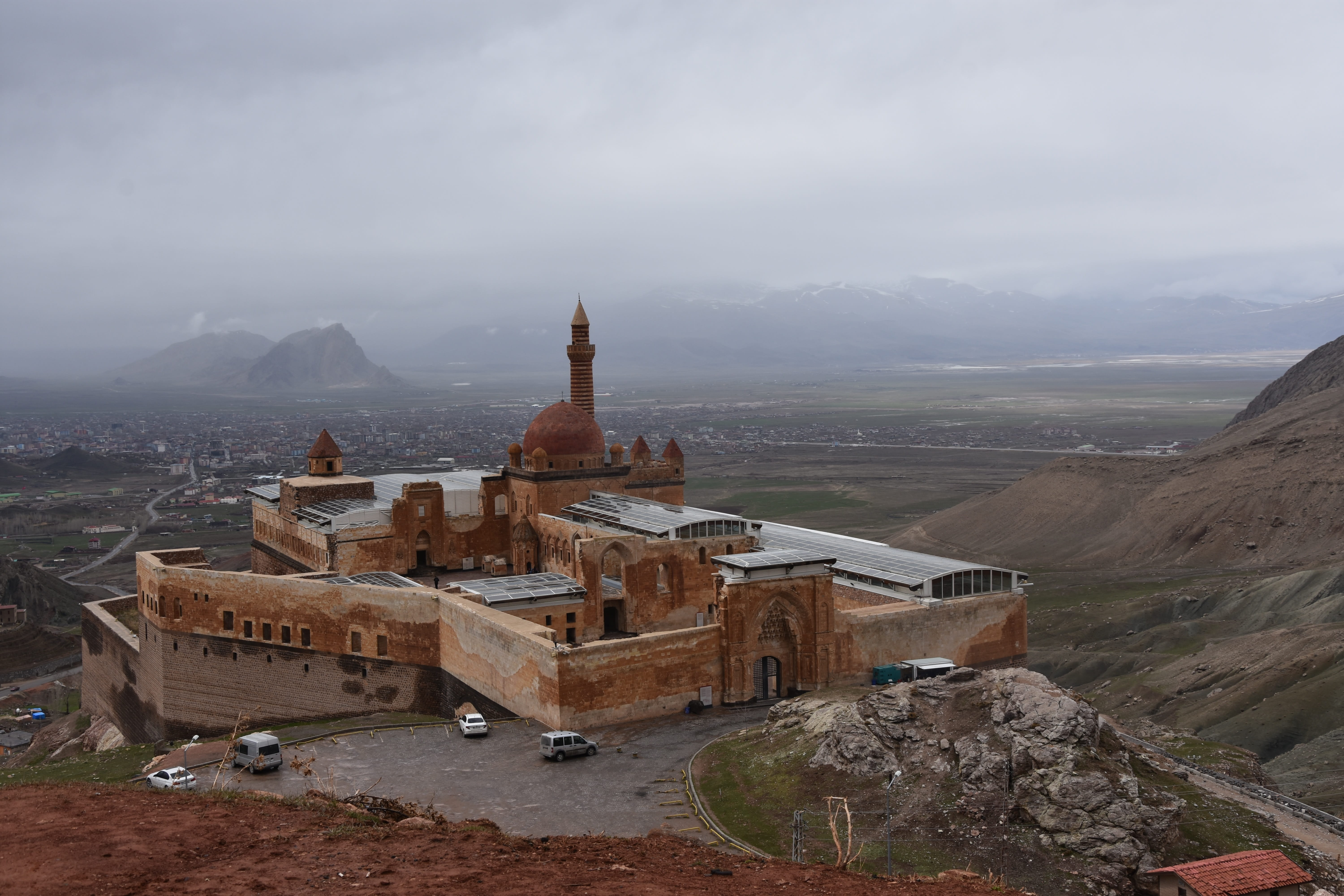 outdoors, mountain, turkey, belief, nature, architecture, ache, mountain range, 5K, history, cloud - sky, beauty in nature, building exterior, palace, HD Wallpaper