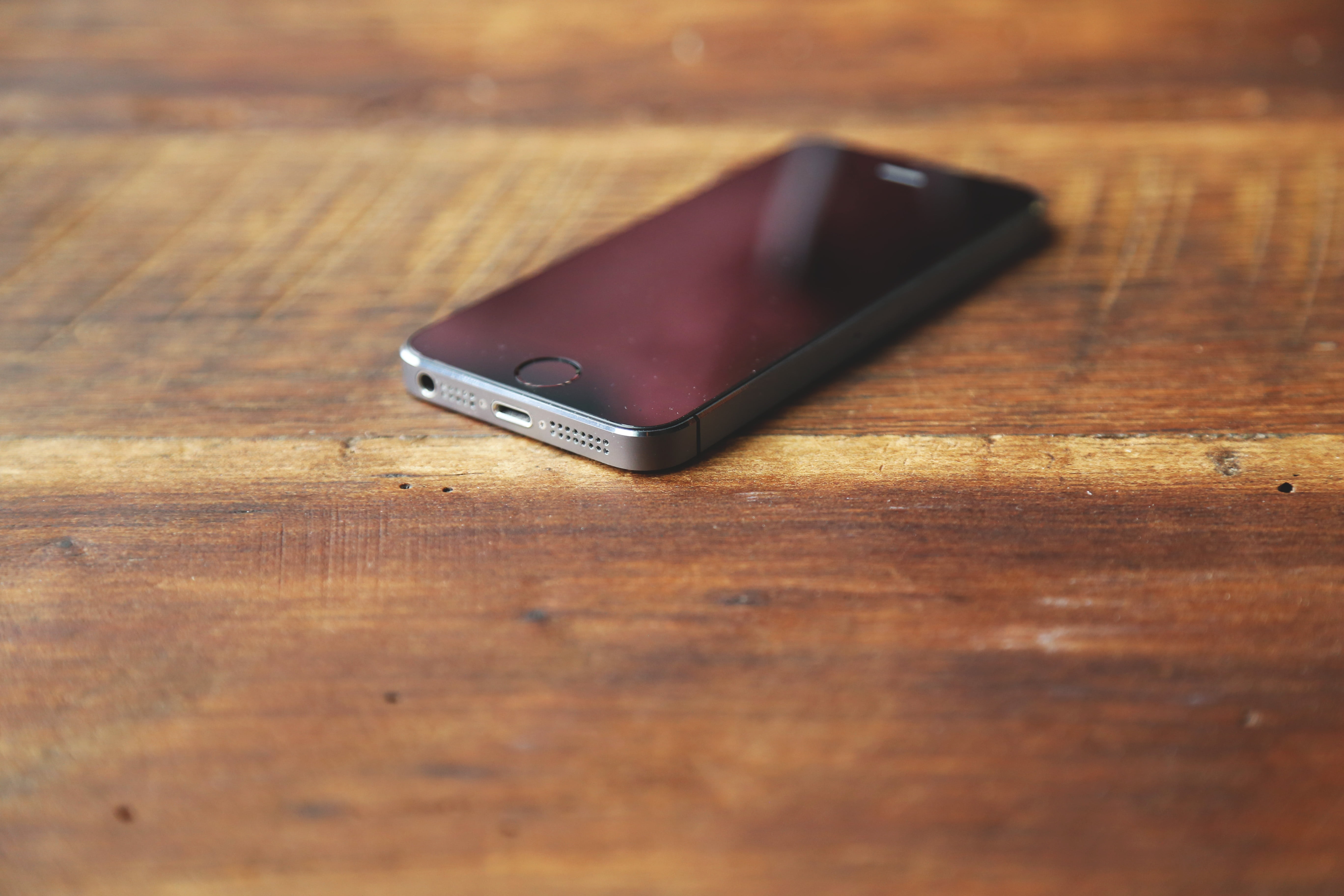 gray, still life, silver colored, wood - Material, portability, business, mobile Phone, iphone, close-up, turned, two objects, equipment, portable information device, HD Wallpaper