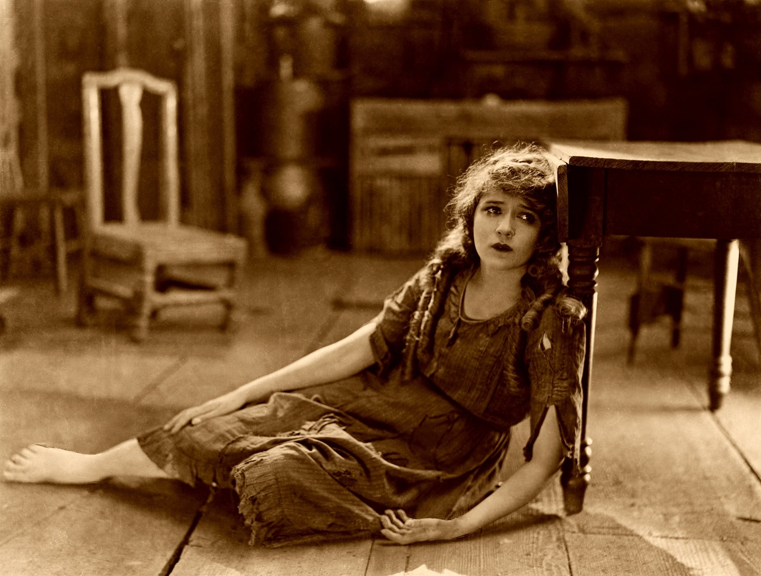 women, silent film, photography, people, 1080P, one young woman only, portrait, sepia, adults only, real people, looking at camera, table, sadness, focus on foreground, HD Wallpaper