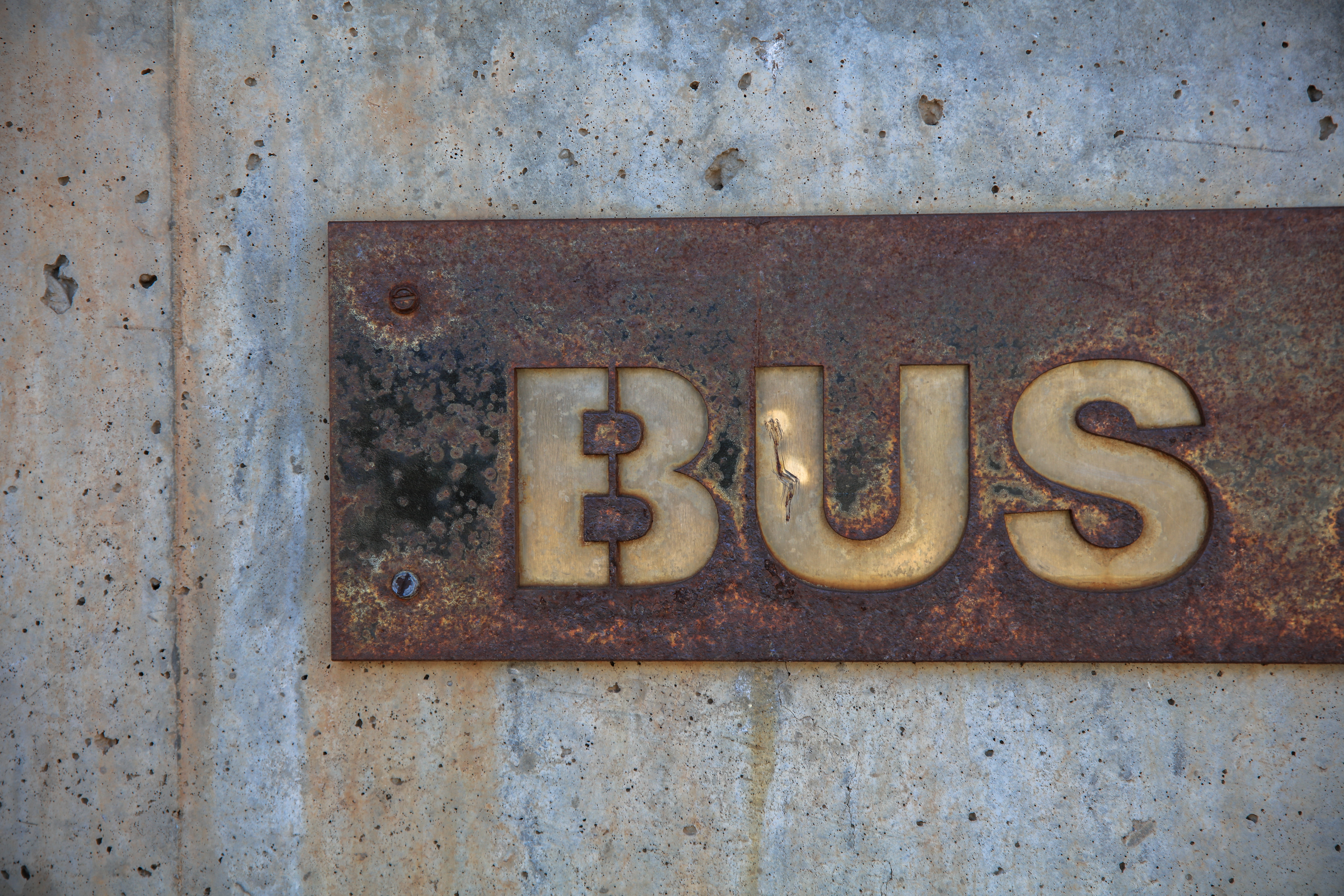 number, deterioration, rusty, close-up, metal, installed, decline, 8K, no people, vintage, outdoors, lettering, obsolete, concrete, run-down, bus, rust, HD Wallpaper