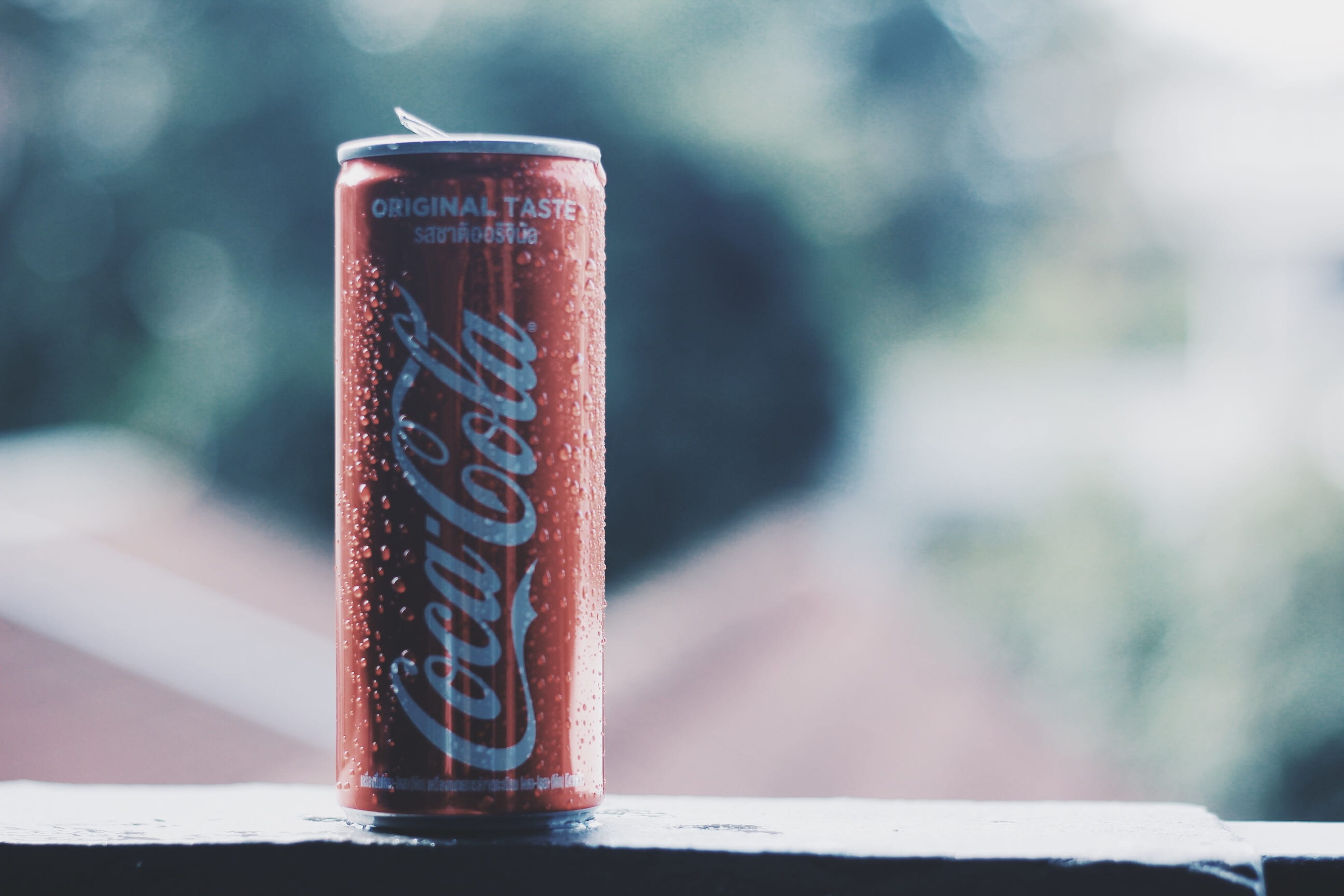 drinking glass, coca-cola, cola, no people, drink, outdoors, single object, selective, selective focus, day, table, daytime, 2K, surface, freshness, nature, HD Wallpaper