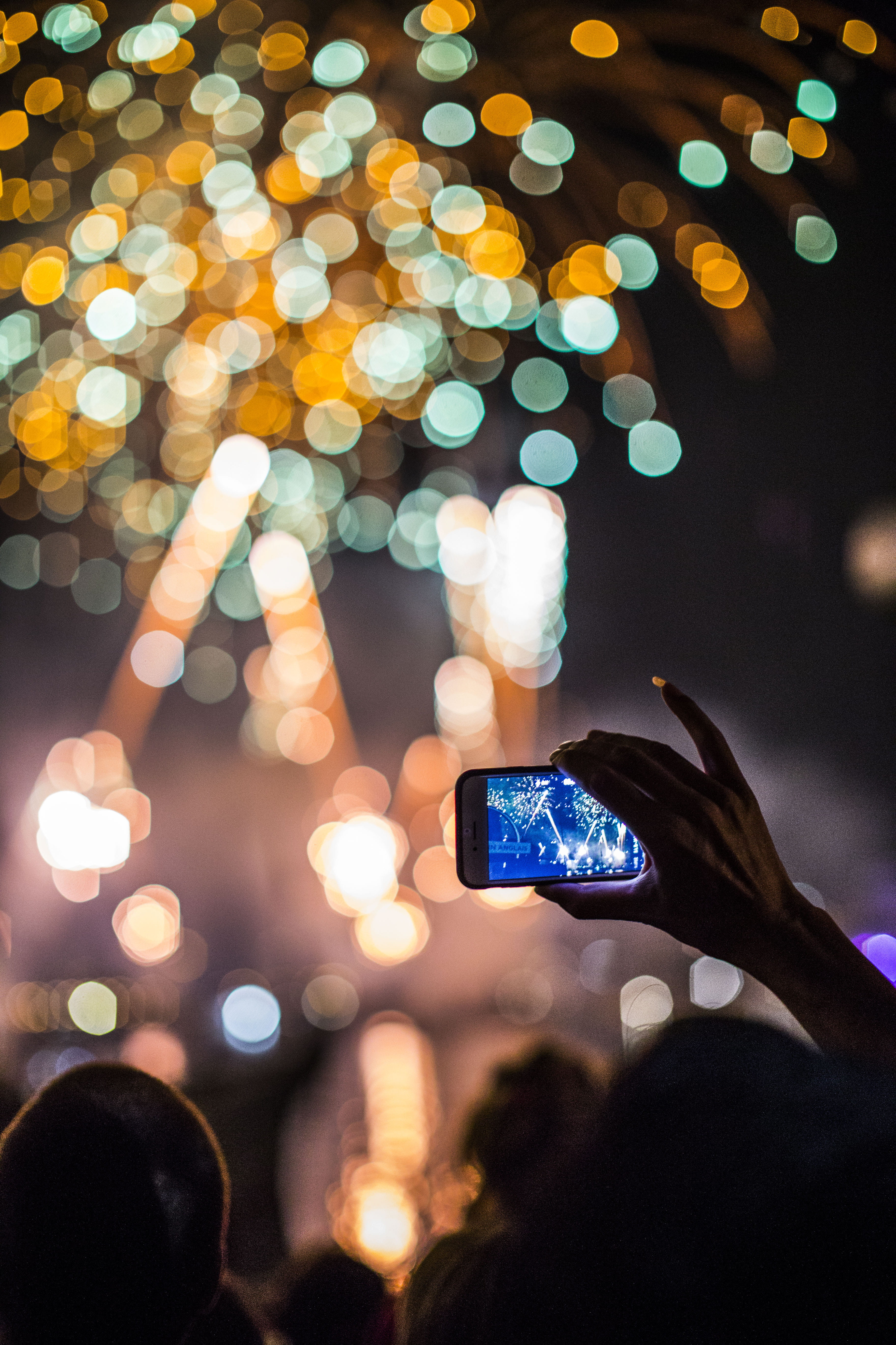 iphone, people, using phone, wireless technology, leisure activity, hand, lifestyles, photography, smart phone, focus, fireworks, smartphone, city Life, Phone HD Wallpaper