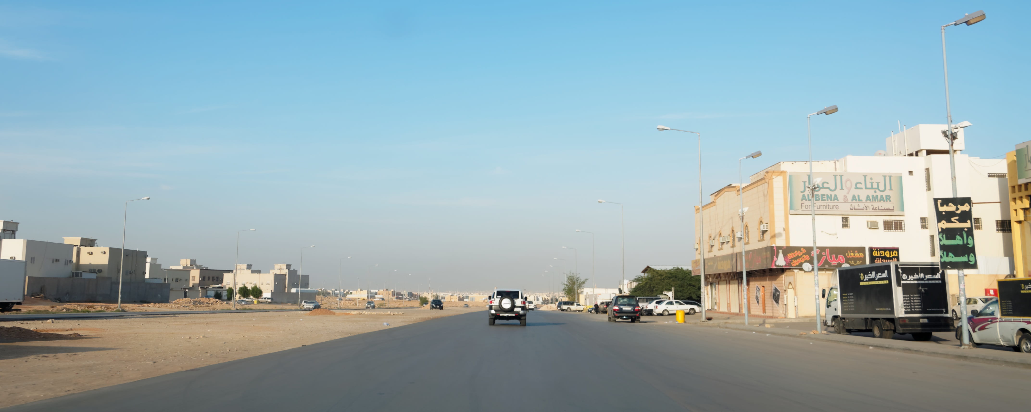 islam, architecture, road, arabic, street light, city, sky, 4K, building, street, land vehicle, office building exterior, saud arabia, blue, sunlight, HD Wallpaper