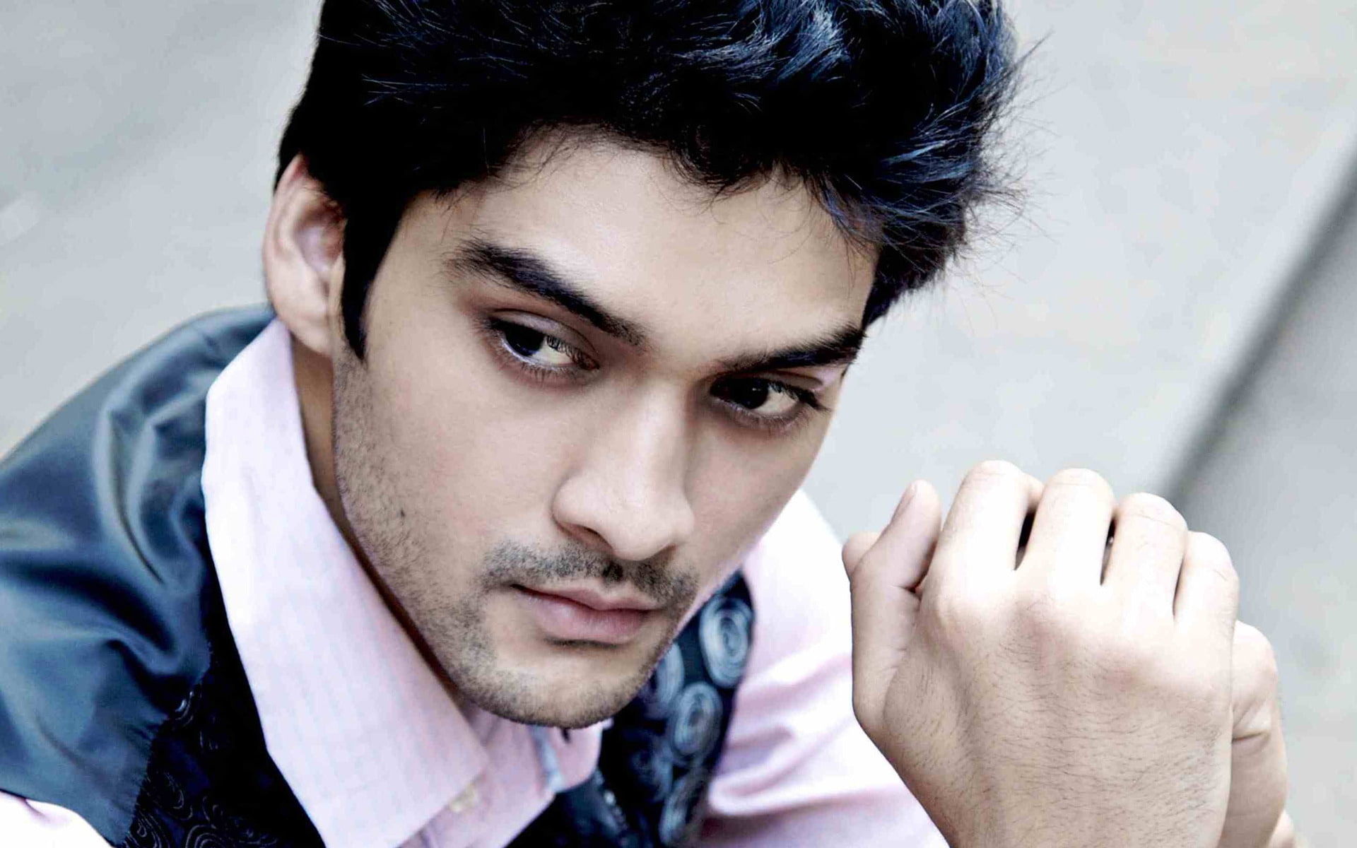 1080P, male, dude, na, actor, aana, guy, laado, des, iss, man, HD Wallpaper