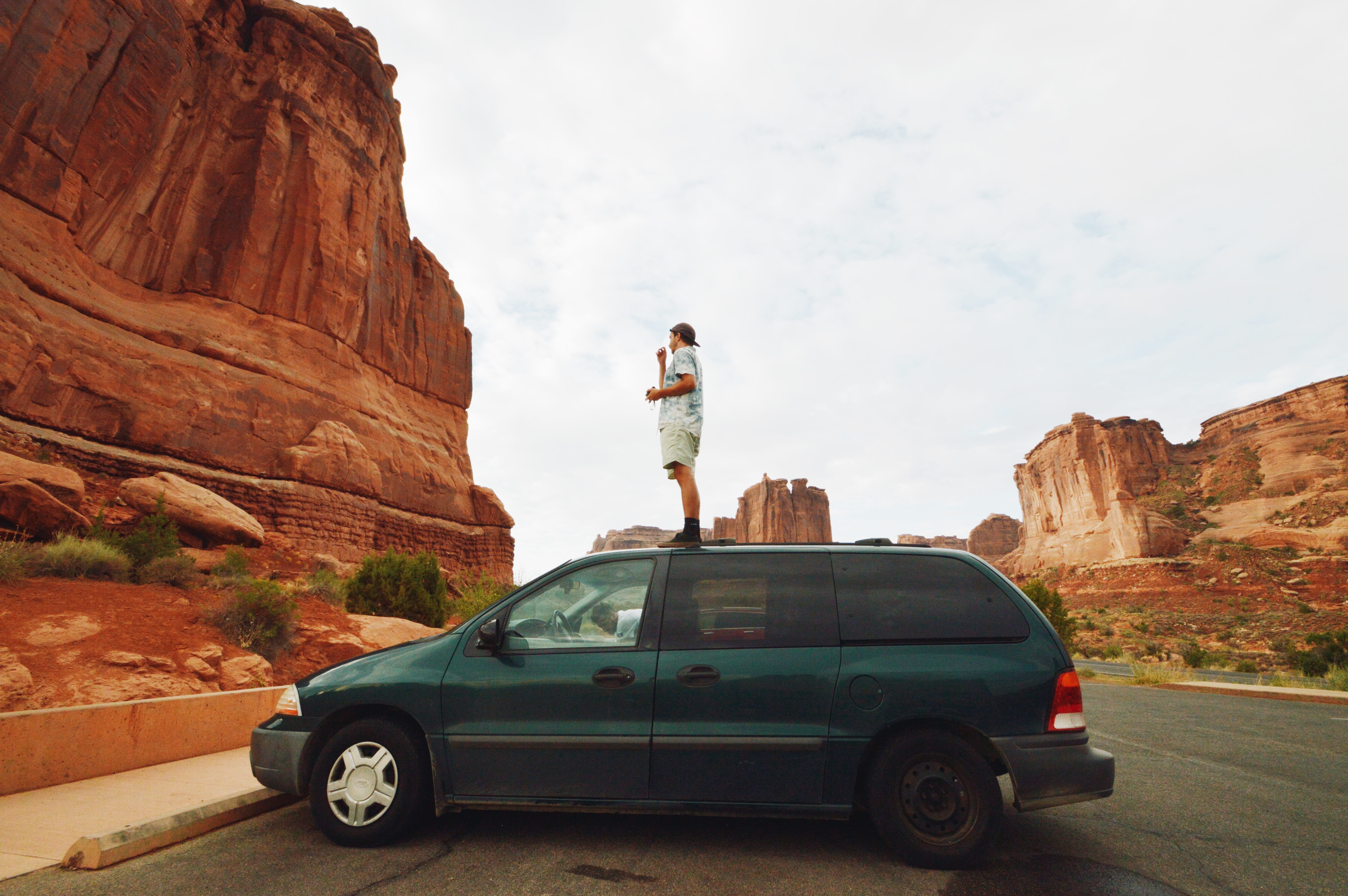 car, day, green, sandstone, rock - object, one person, lifestyles, travel, road, motor vehicle, nature, desert, vehicle, scenic, 5K, person, man, land vehicle, HD Wallpaper