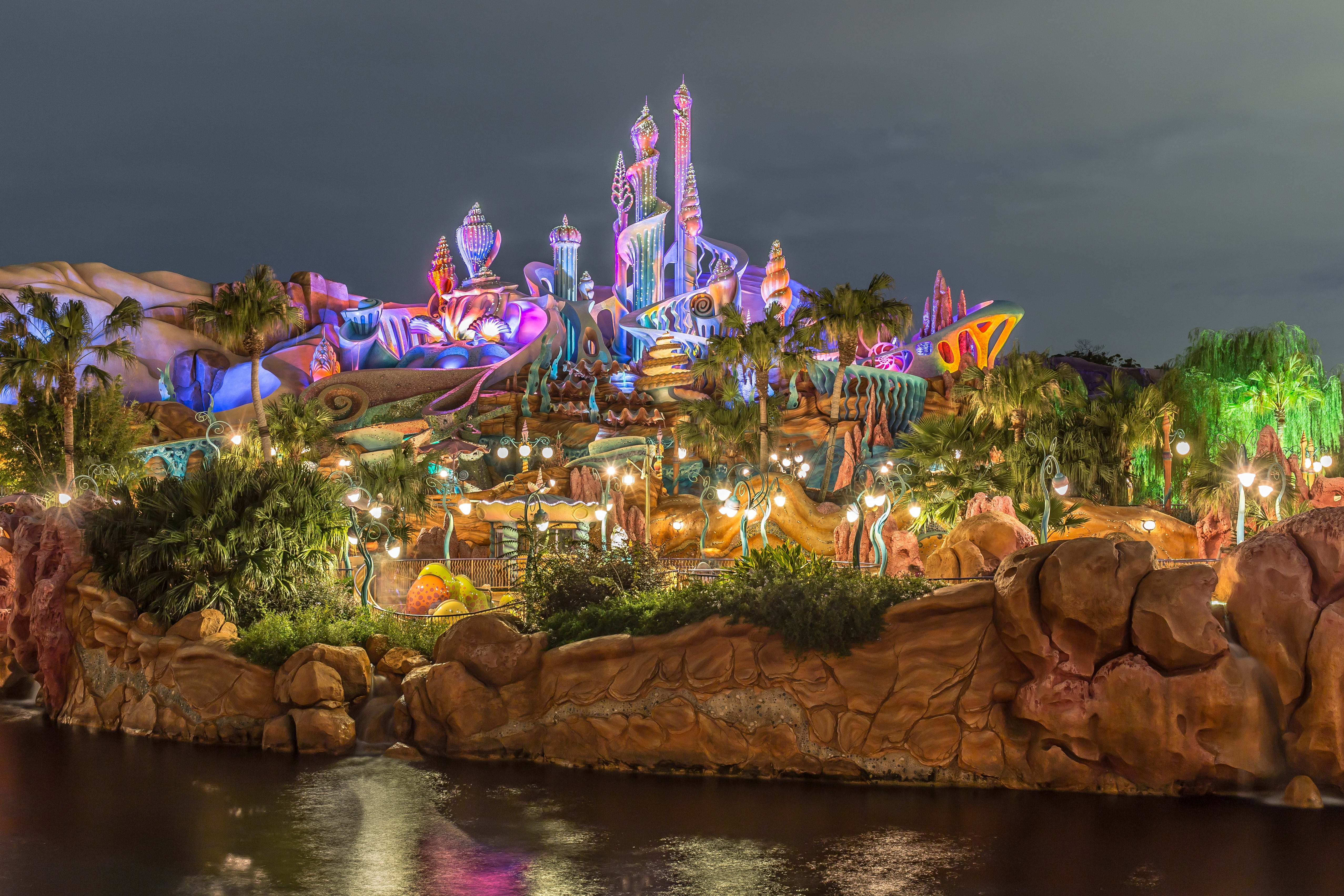 sculpture, city, animal representation, nature, graphic, building exterior, illuminated, celebration, windows, travel destinations, mermaid lagoon, view, HD Wallpaper