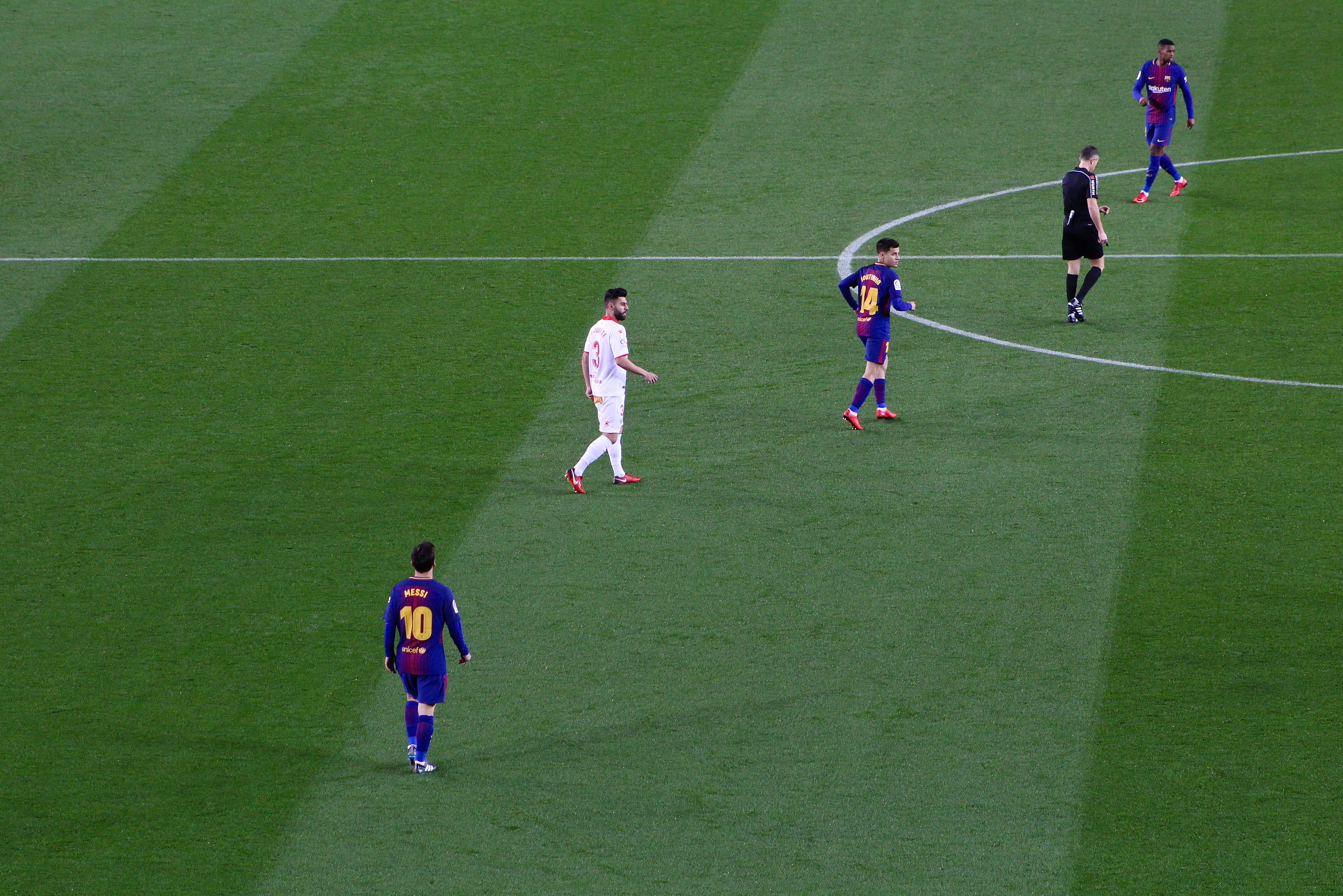 camp nou (fc barcelona), day, people, soccer, sport, motion, child, 4K, nature, outdoors, full length, spain, childhood, futbol, players, soccer field, HD Wallpaper