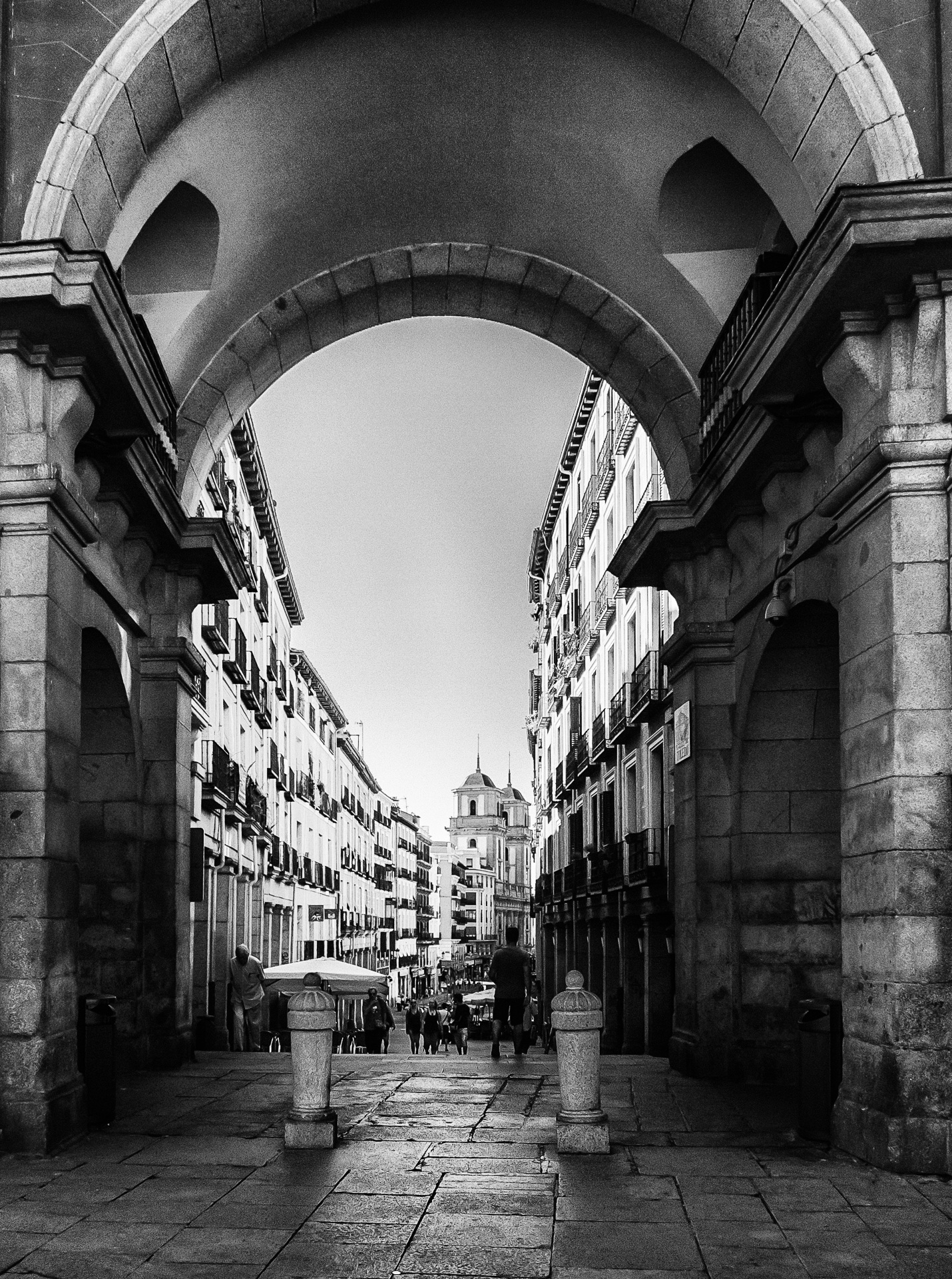 tourism, alley, history, architecture, building exterior, madrid, nature, arcades, day, the past, the way forward, calle toledo, arch, capital, spain, sky, Phone HD Wallpaper