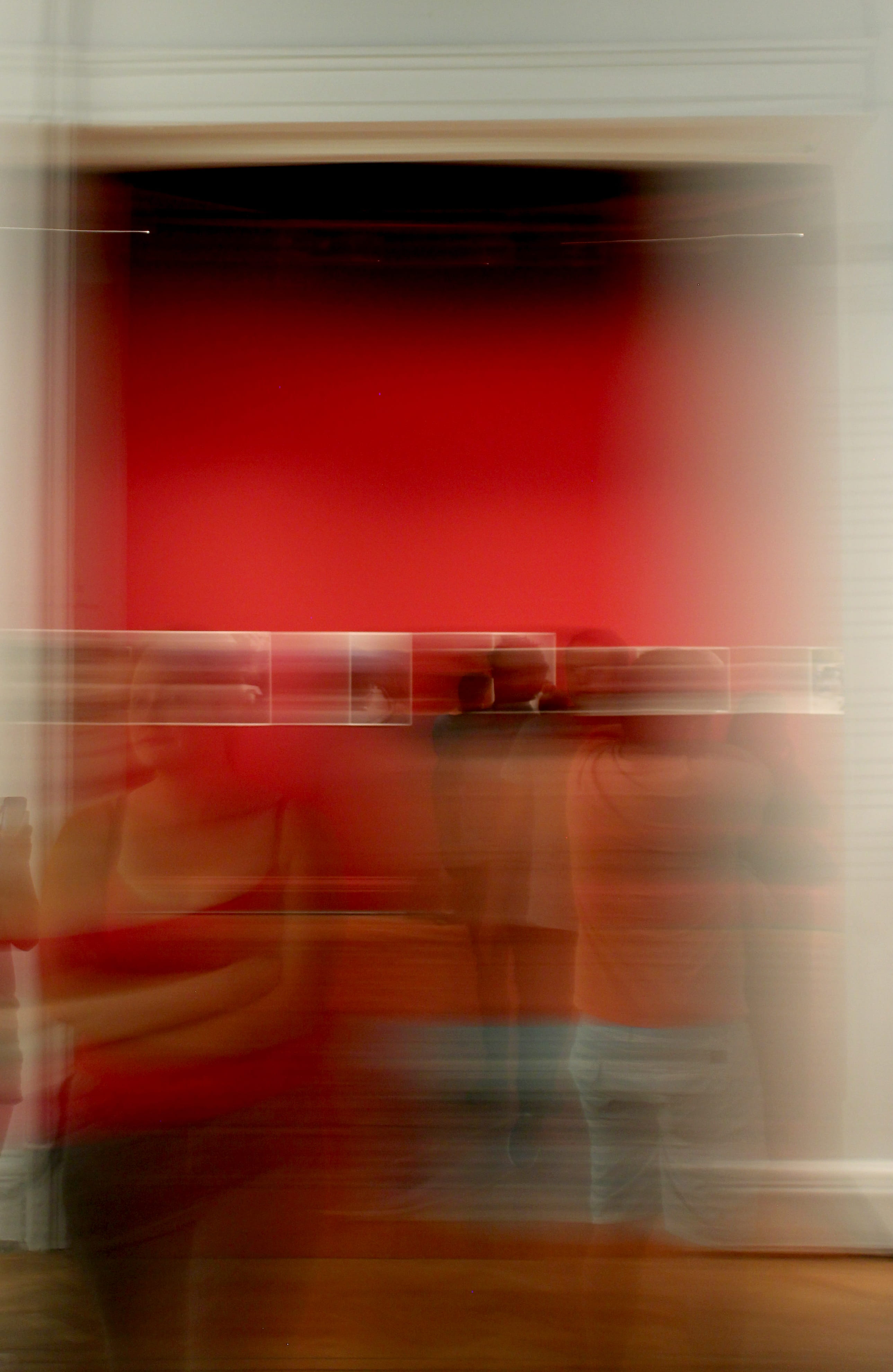 motion, action, urgency, people, urban Scene, santiago de chile, speed, blur, red, painting, museum, blurred Motion, business, transportation, woman, subway Station, Phone HD Wallpaper