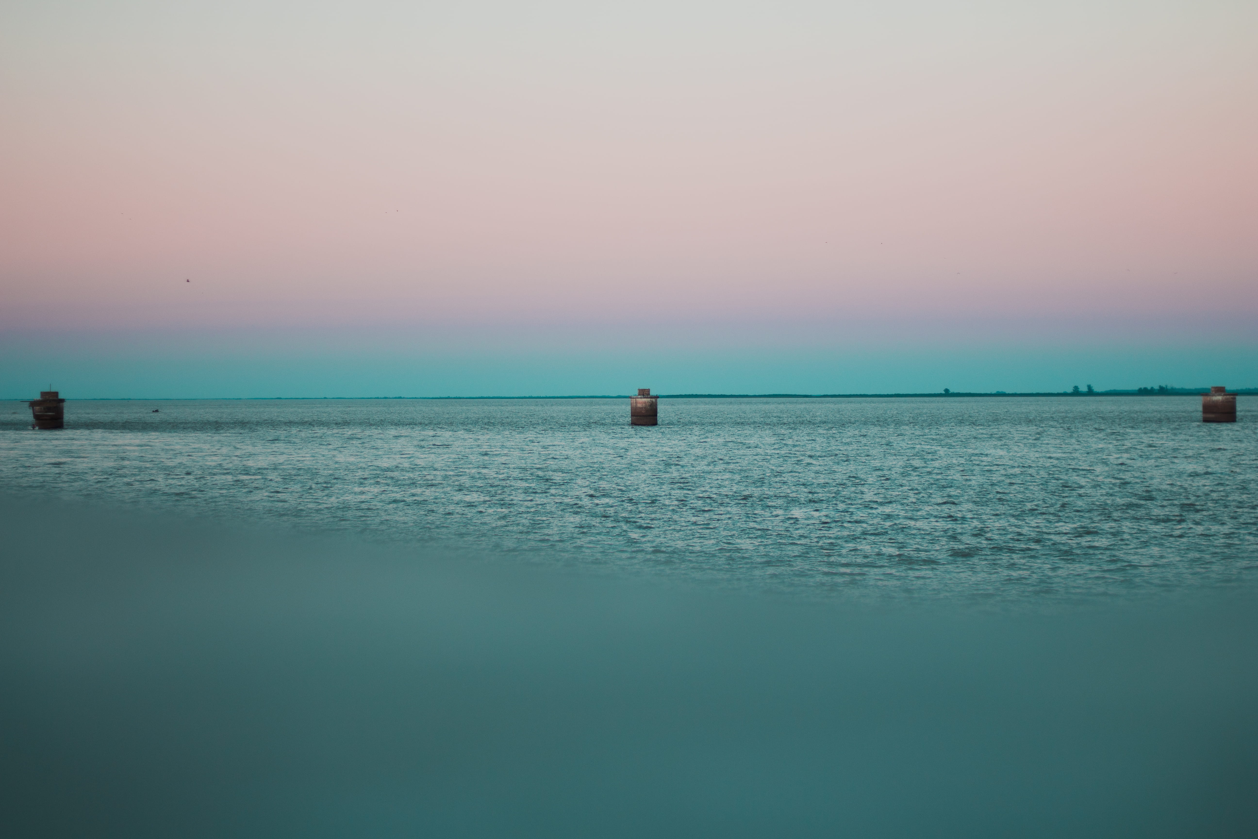 river, architecture, horizon over water, nature, blue, clear sky, calm, dusk, sky, waterfront, fe, idyllic, copy space, horizon, beauty in nature, lighthouse, HD Wallpaper
