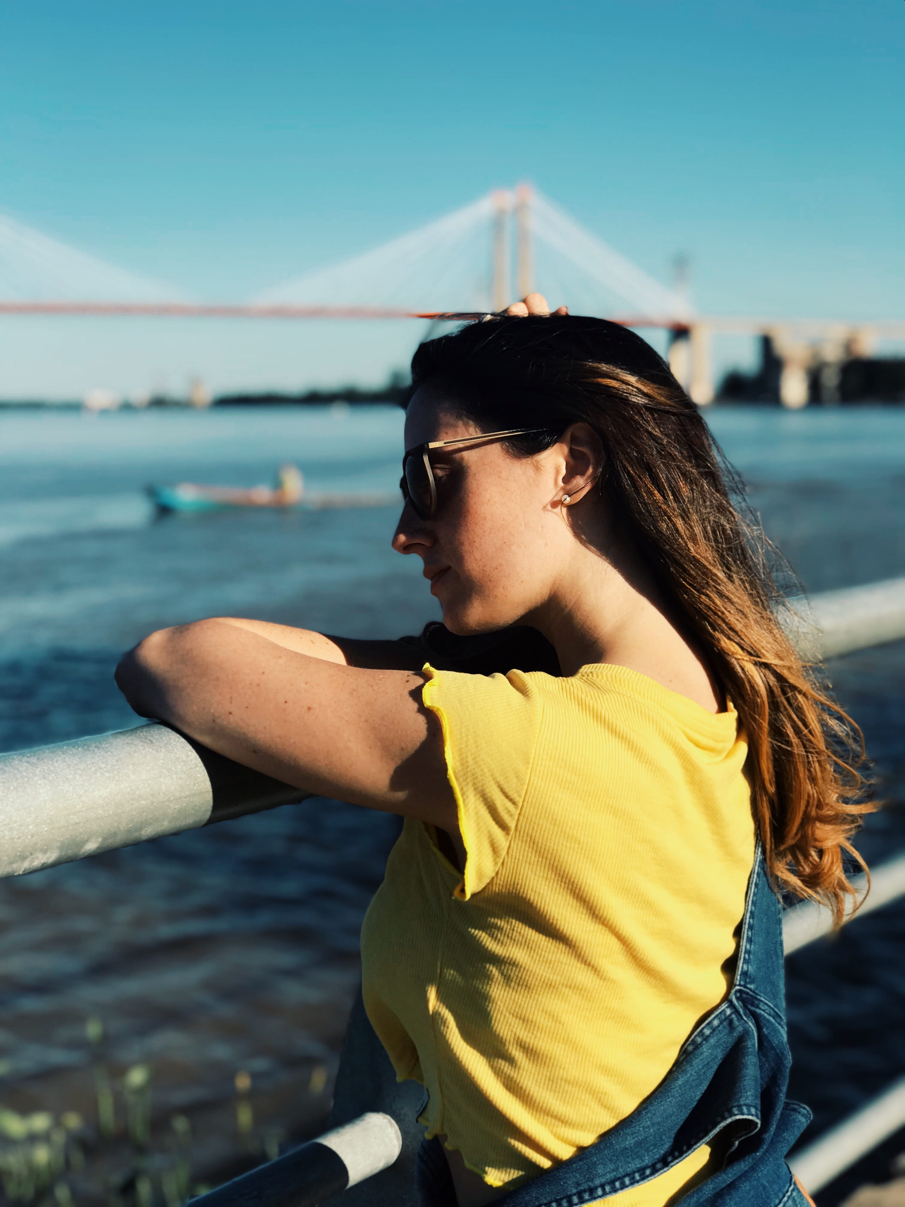 accessories, girl, sunglasses, outdoors, contemplation, bridge, building, one person, human, leisure activity, finger, three quarter length, argentina, Phone HD Wallpaper
