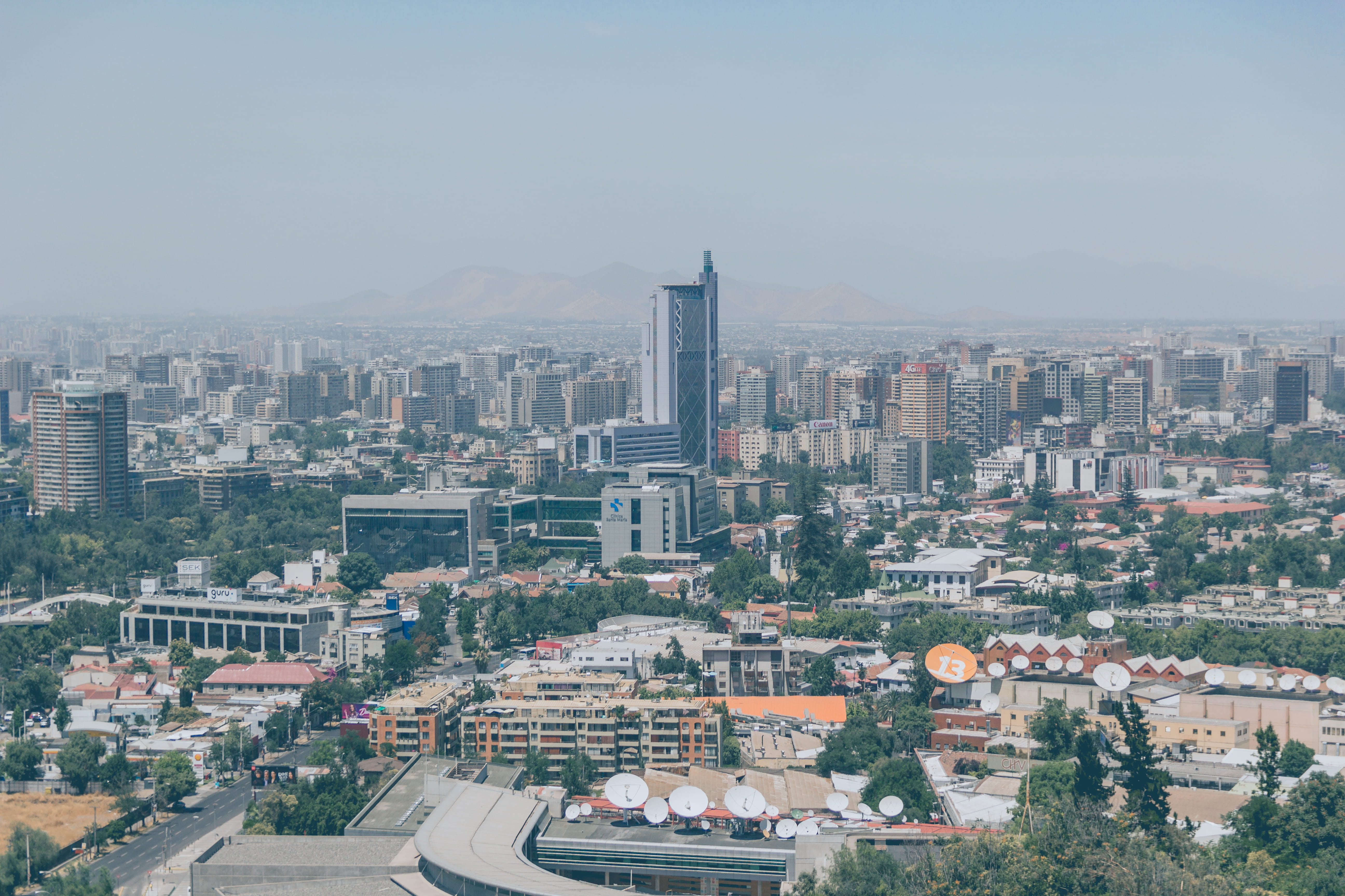 street, travel destinations, crowd, residential district, financial district, architecture, chile, like, cute, los conquistadores, built structure, building exterior, HD Wallpaper