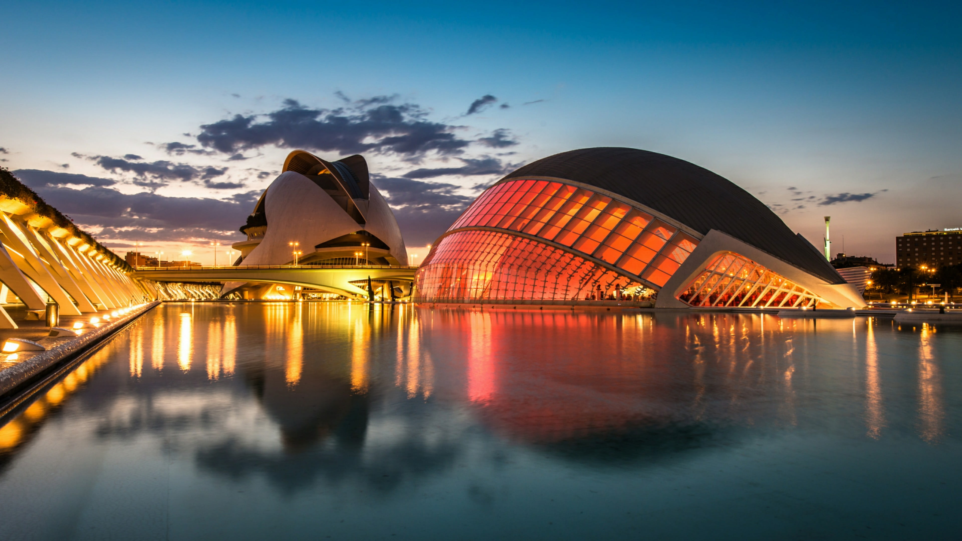 nature, illuminated, mueum, 4K, reflection, city, outdoors, night, architecture, modern, tourist attraction, sunset, water, europe, structure, building exterior, HD Wallpaper