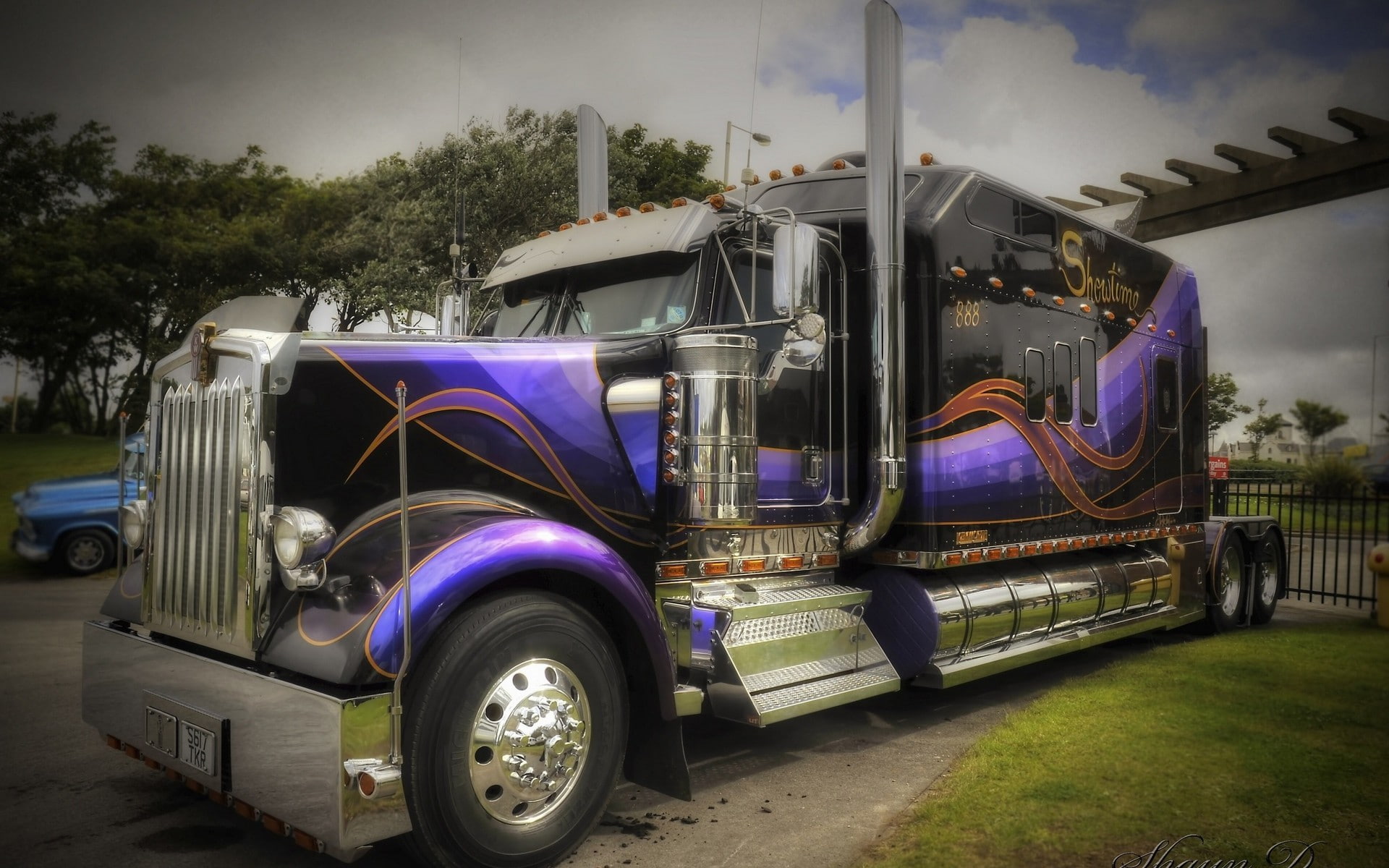 mode of transportation, industry, wheel, motor vehicle, cloud - sky, road, kenworth trucks, plant, sky, stationary, no people, 1080P, transportation, travel, HD Wallpaper