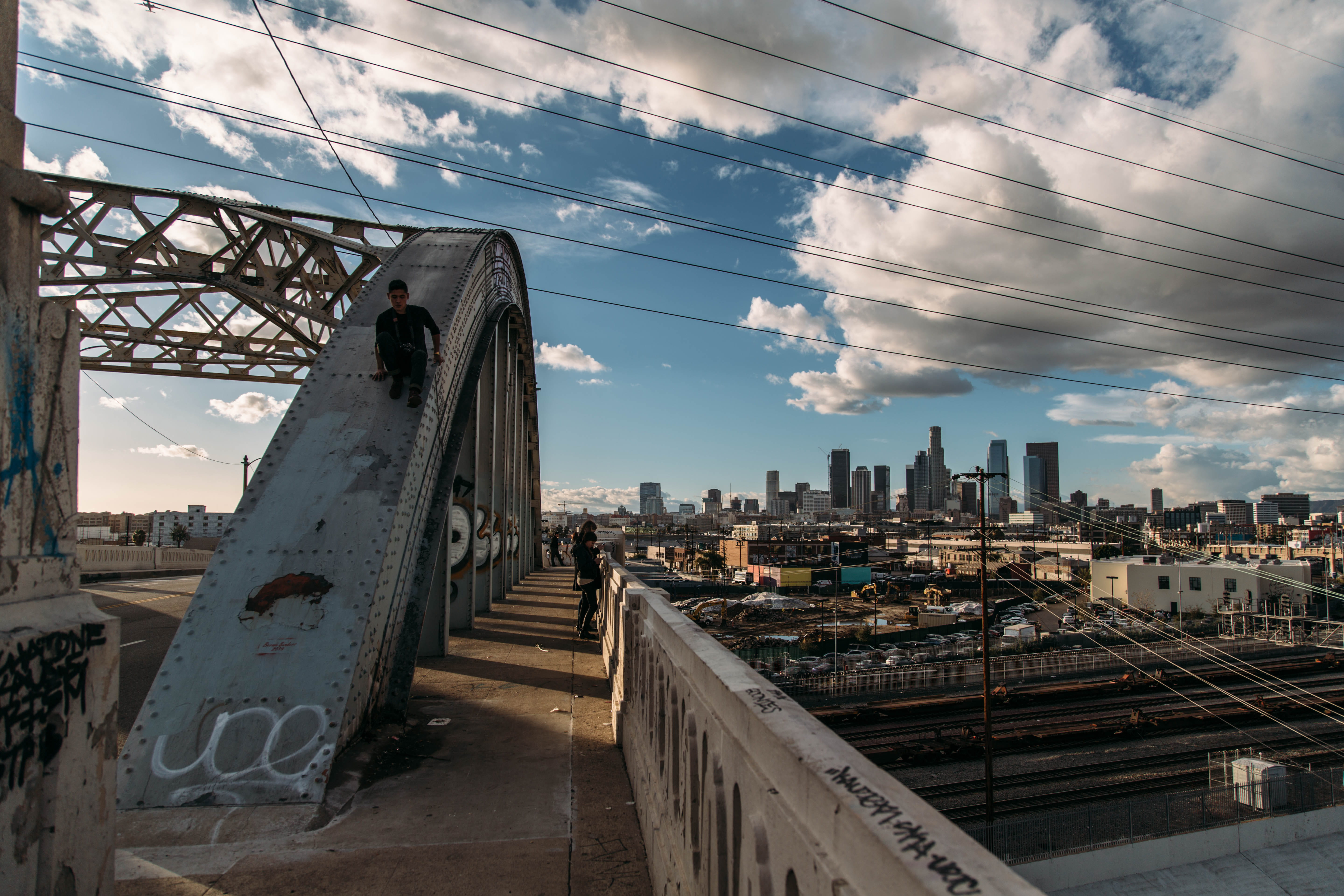 connection, urban, architecture, bridge - man made structure, sky, cityscape, built structure, skyscraper, west coast, nature, building exterior, cable, HD Wallpaper