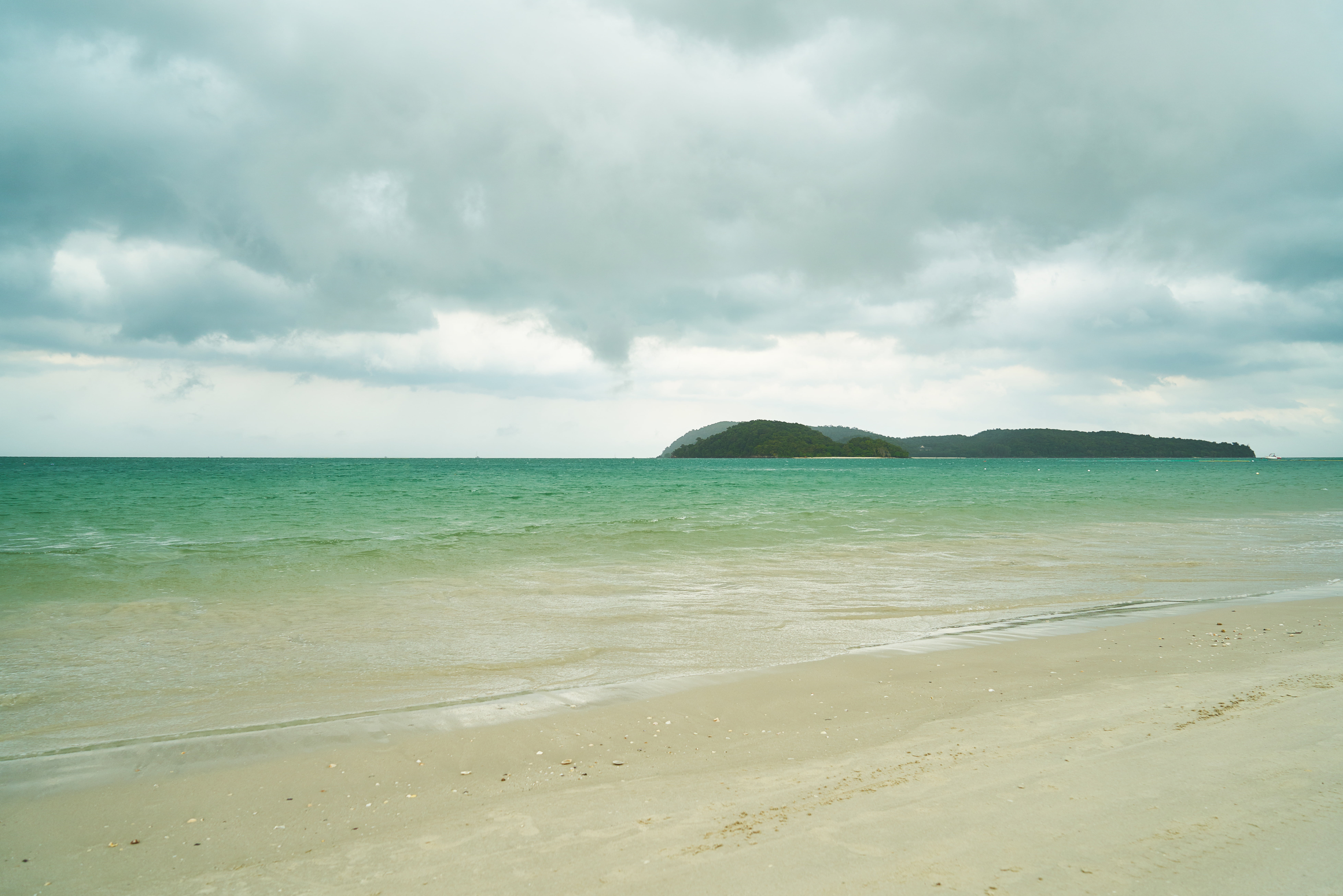 near, cloud - Sky, ada, put it in the, sand, turquoise colored, scenics, day, no people, nature, beautiful, horizon, environmental, cloud, horizon over water, HD Wallpaper