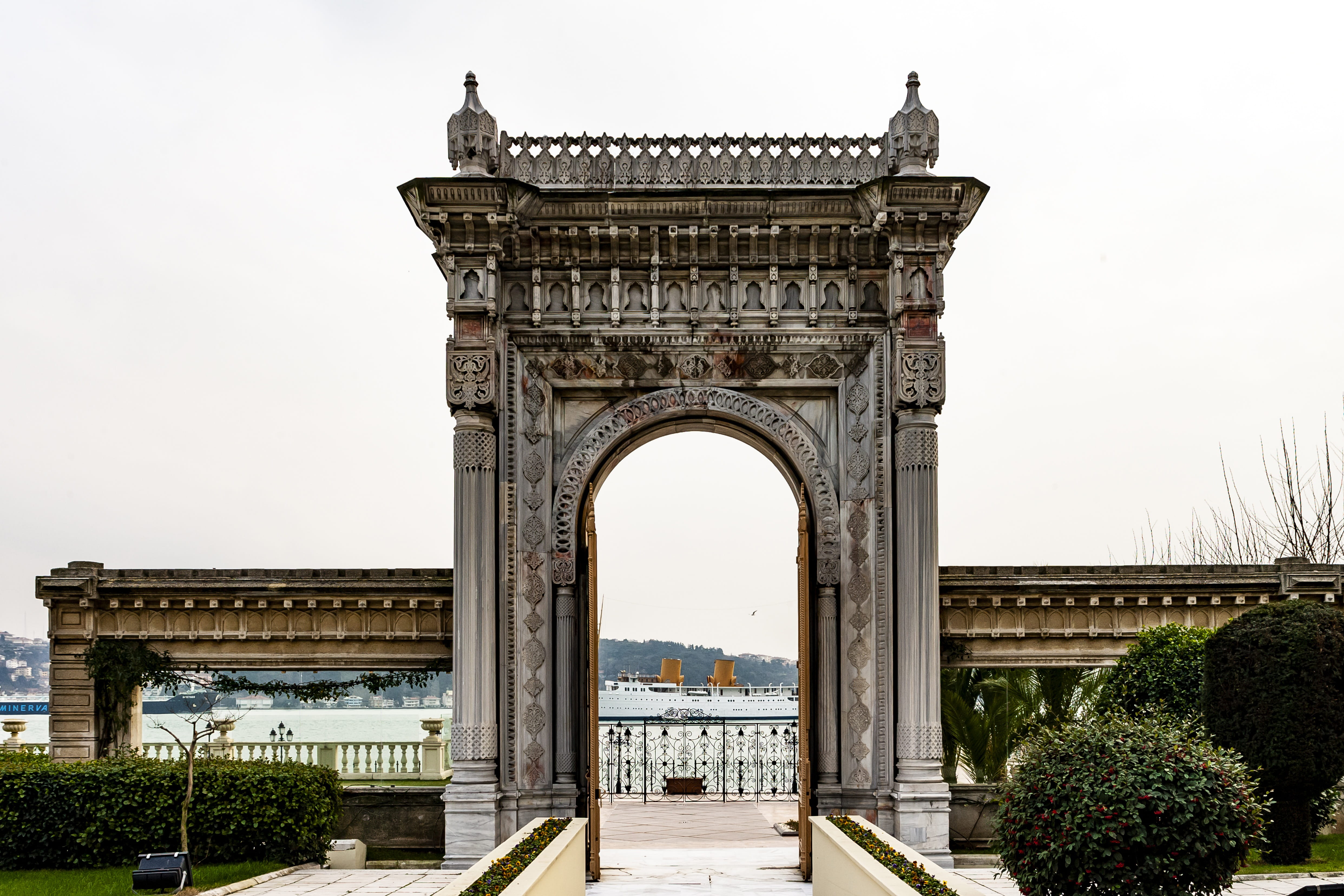 4K, turkey, architecture, built structure, sea, savarona, hedge, arch, garden, building exterior, istanbul, nature, city, silhoutte, plant, no people, HD Wallpaper