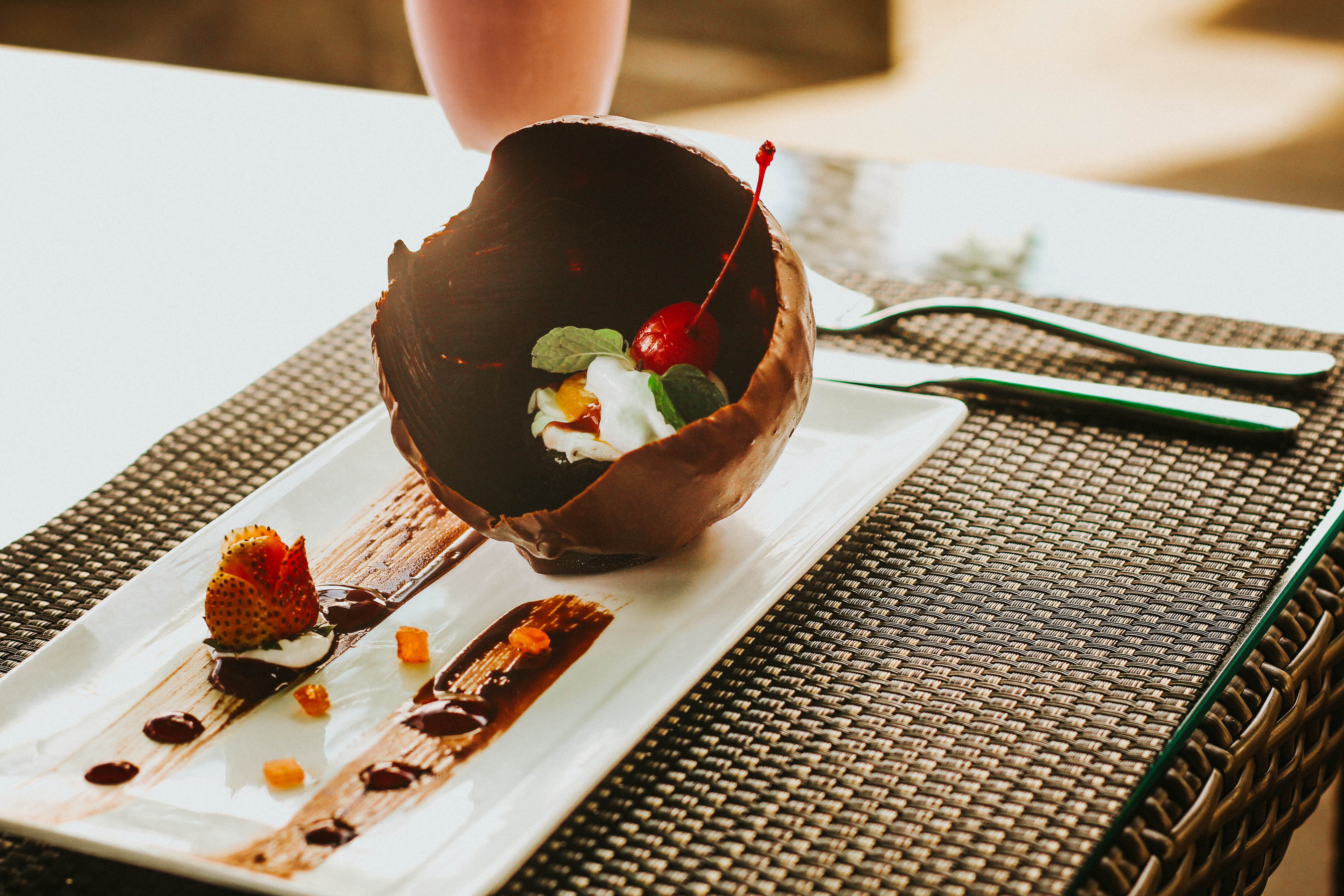 temptation, 5K, healthy eating, chocolate, sweets, indoors, the nest hotel by danapati, table, one person, sweet food, ball, produce, plate, melted, breakfast, HD Wallpaper
