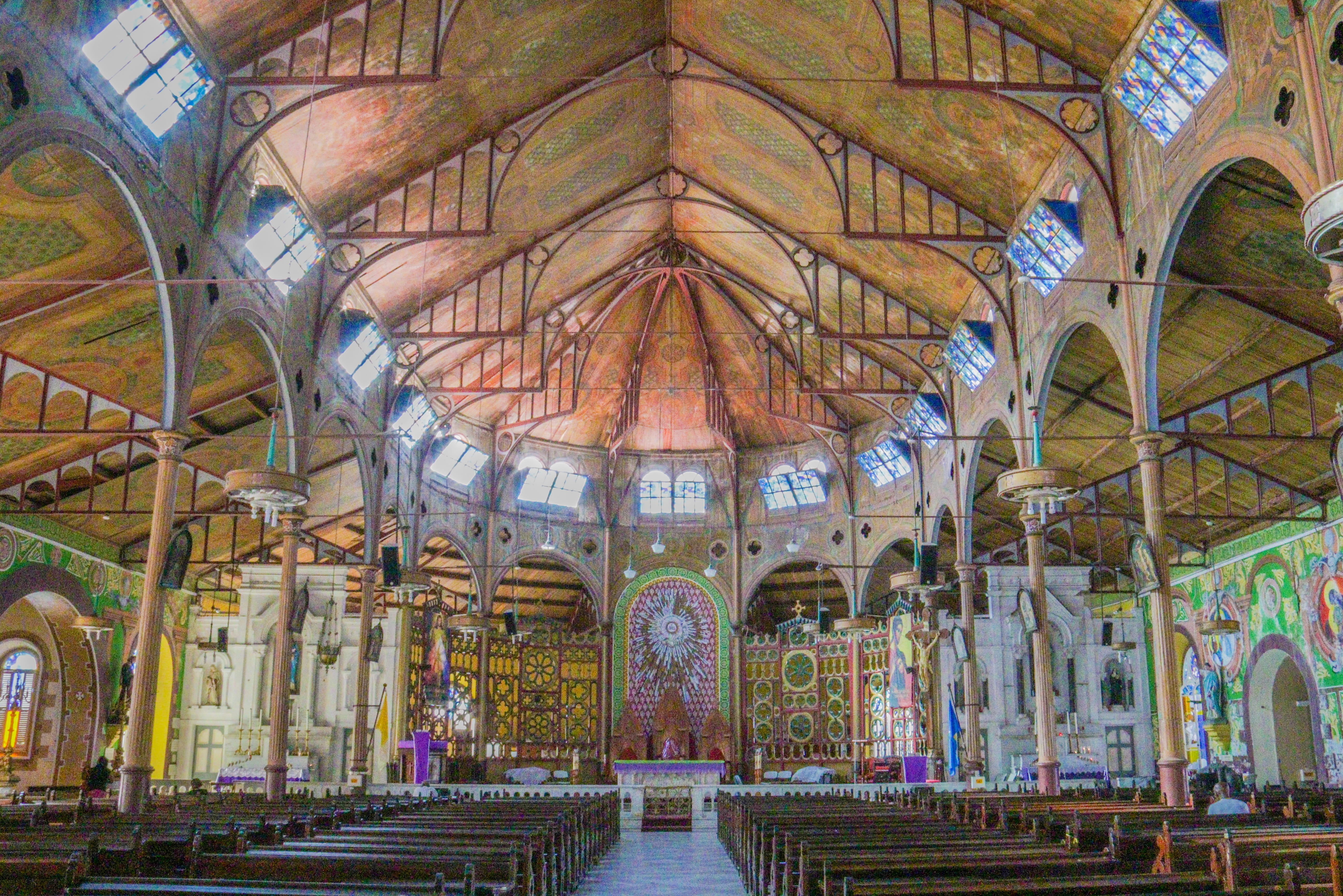 castries, indoors, pews, ceiling, colorful, spirituality, day, 5K, wooden, church, photography, religion, arch, st. lucia, colour, architectural column, HD Wallpaper
