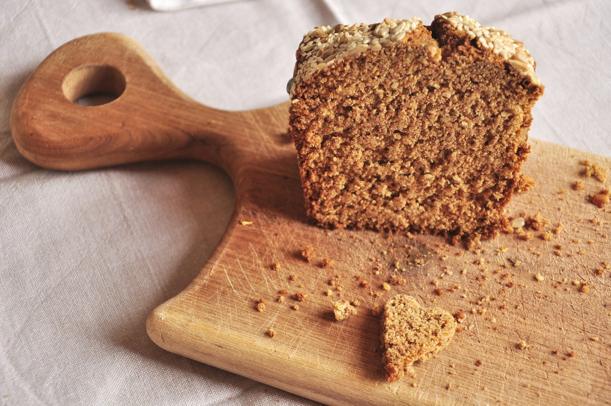baked, lunch, square, food and drink, no people, slice, carbohydrate, board, brown, wooden spoon, preparing food, natural, brown bread, wholegrain, still life, HD Wallpaper