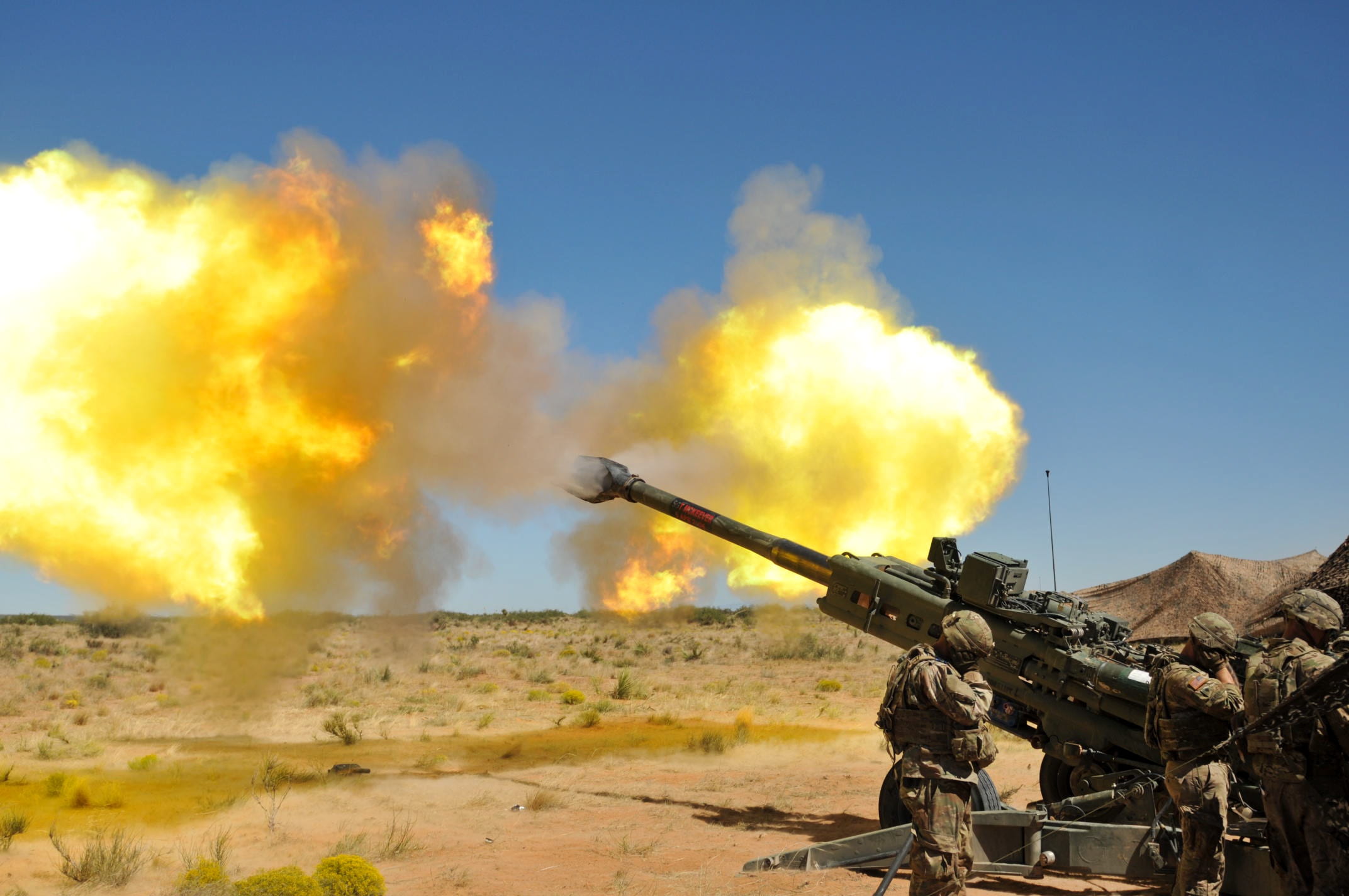 outdoors, day, aggression, 1080P, conflict, weapon, artillery, marines, fighting, smoke - physical structure, no people, government, gun, environment, HD Wallpaper