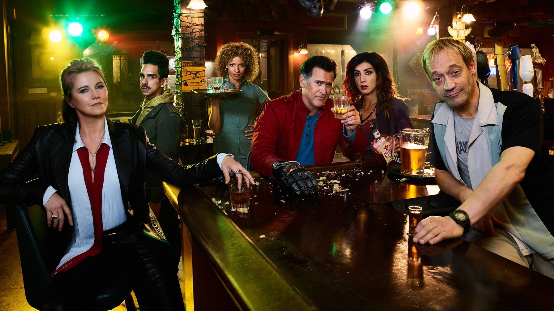happy hour, women, smiling, 1080P, happiness, men, cocktail, night, alcohol, food and drink, ash vs evil dead amazing  desktop, nightclub, adult, nightlife, HD Wallpaper