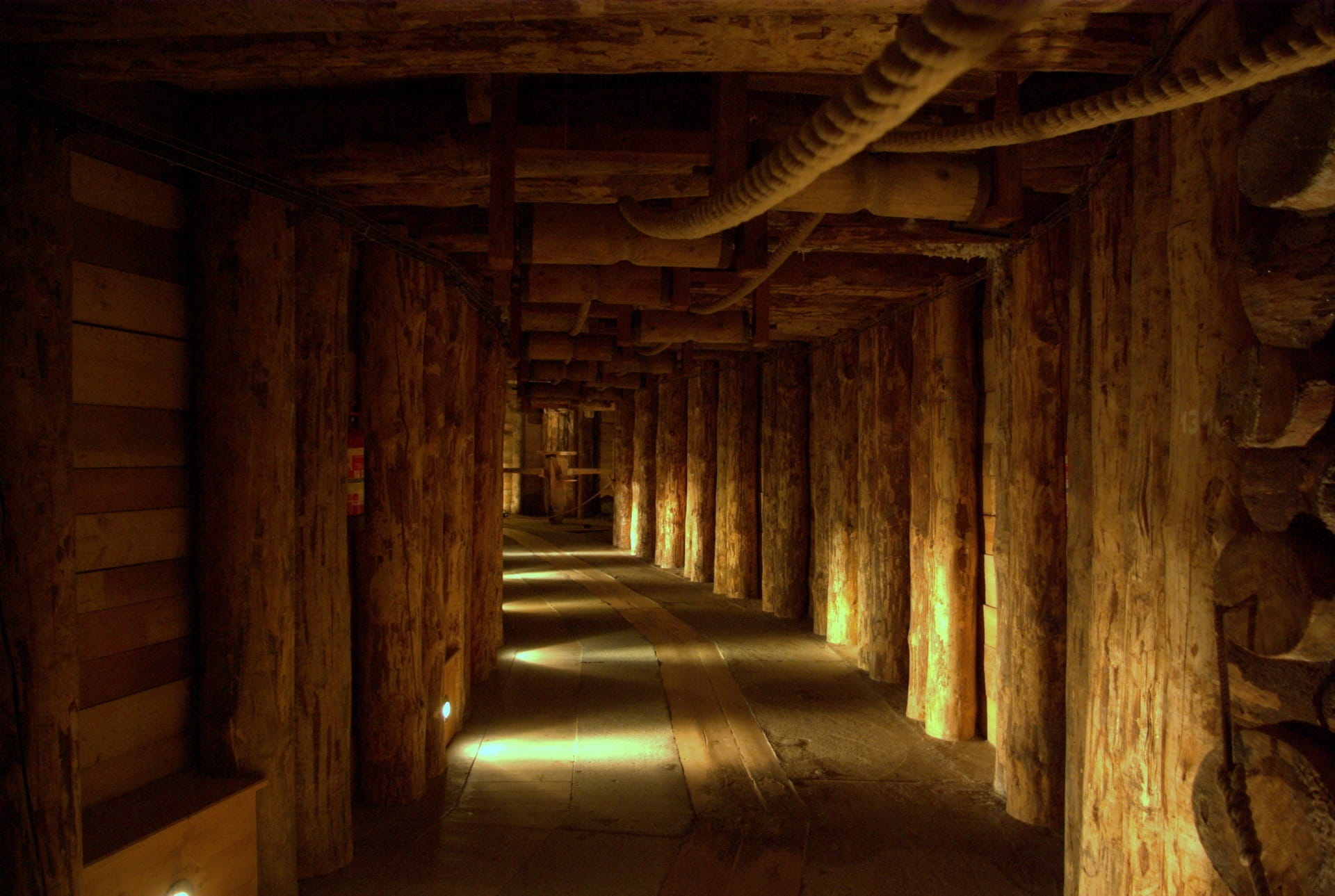 absence, light, Salt Mine, colonnade, ceiling, built structure, Wieliczka, wooden, the way forward, beams, interior, building, architectural column, sunlight, HD Wallpaper