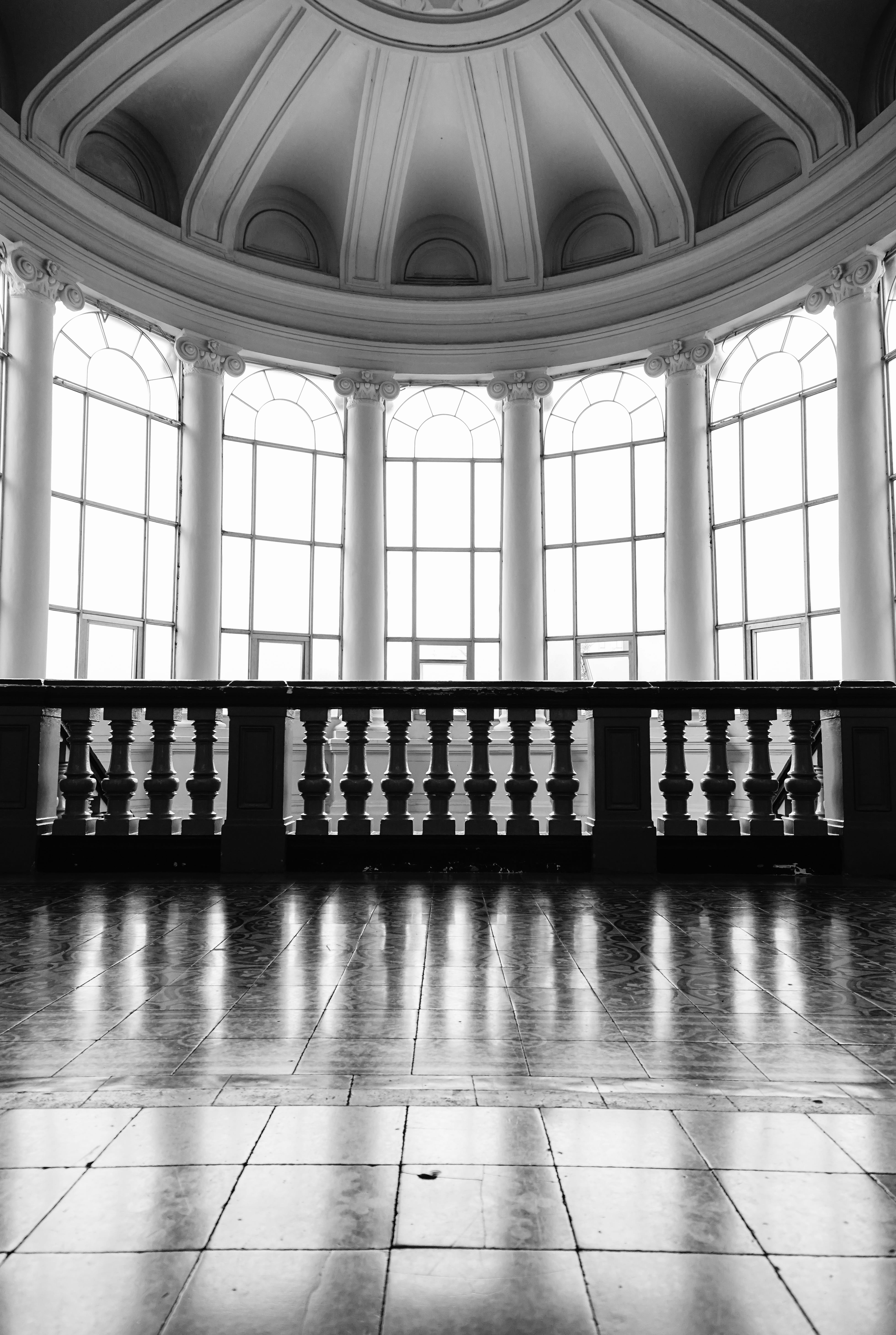 hochiminh, indoor, architecture, in a row, balustrade, spirituality, tiled floor, arch, day, saigon, bnw, place of worship, city, sai gon, symmetry, indoors, Phone HD Wallpaper