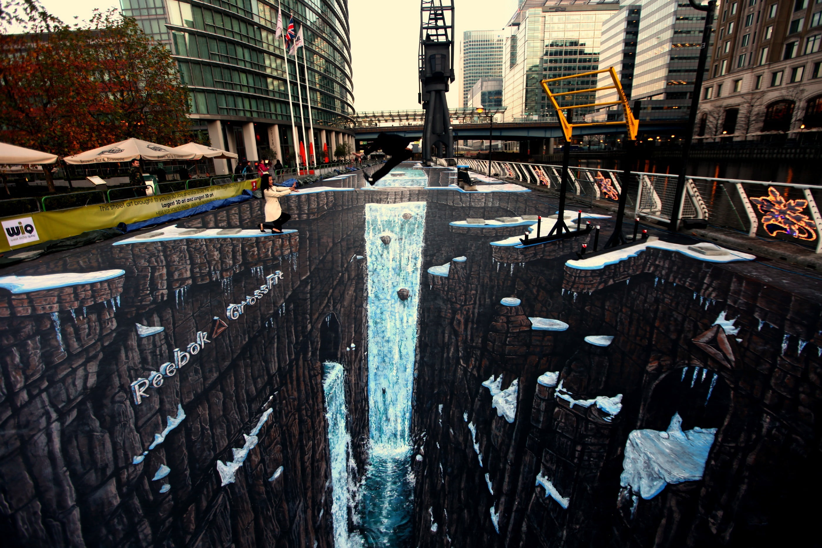 winter, famous Place, 2K, office building exterior, street, manhattan - New York City, downtown District, bridge - Man Made Structure, night, illusion, HD Wallpaper
