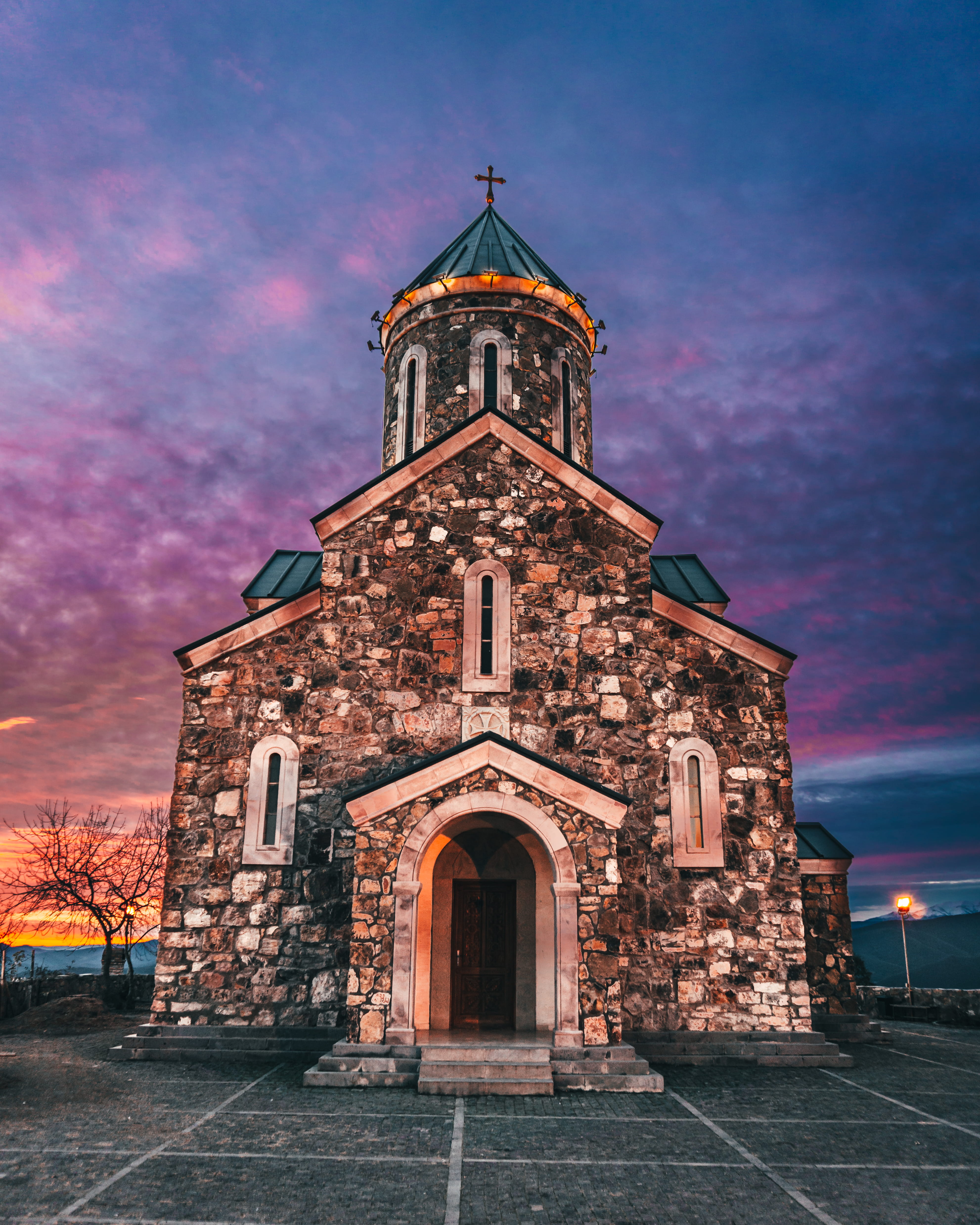 housing, sunset, cloud - sky, built structure, steeple, the past, outdoors, architecture, low angle view, building exterior, belief, dome, asphalt, castle, Phone HD Wallpaper