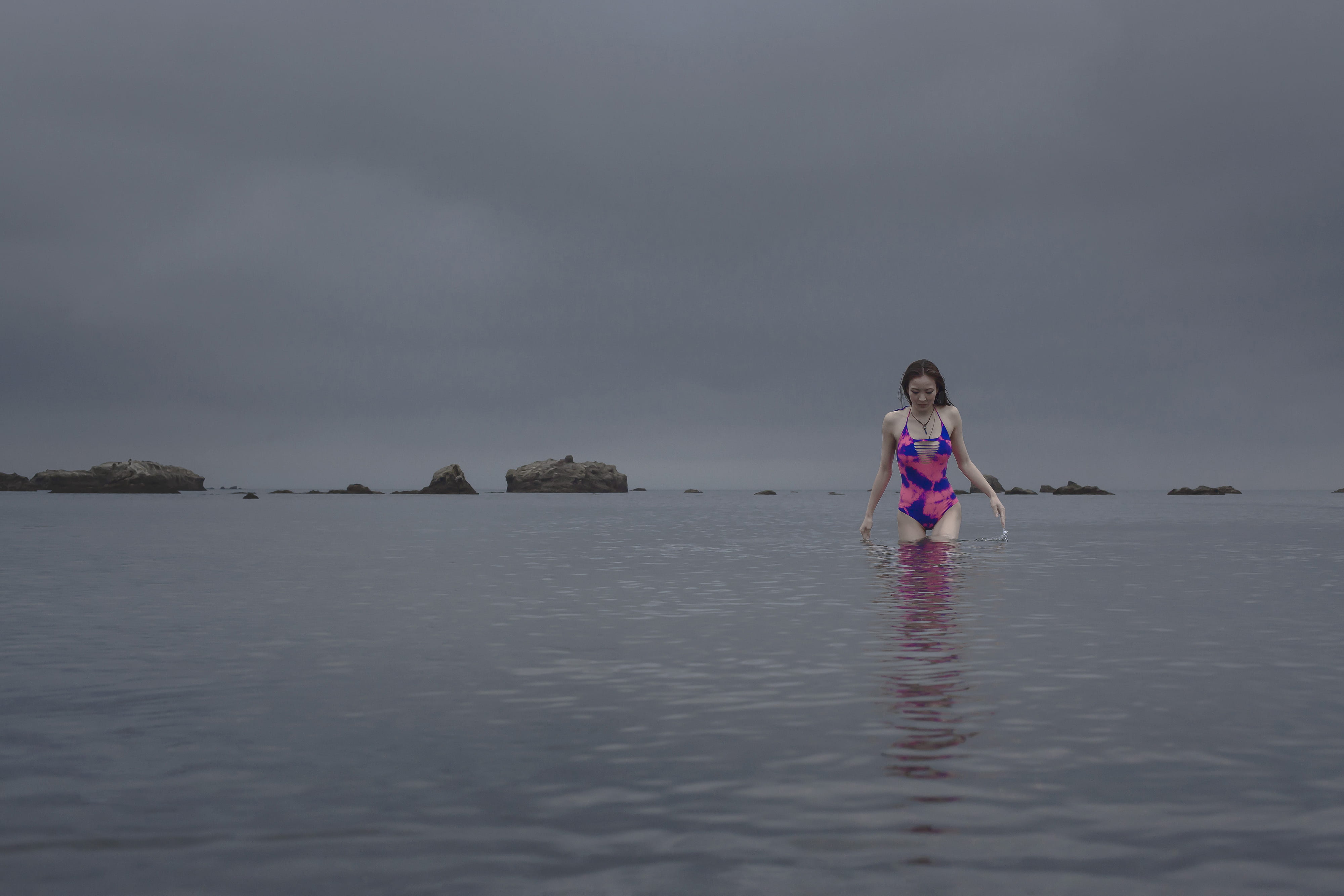 lifestyles, real people, day, females, scenics - nature, nature, blue, beauty in nature, swimsuit, child, piece, woman, childhood, tranquil scene, one person, HD Wallpaper