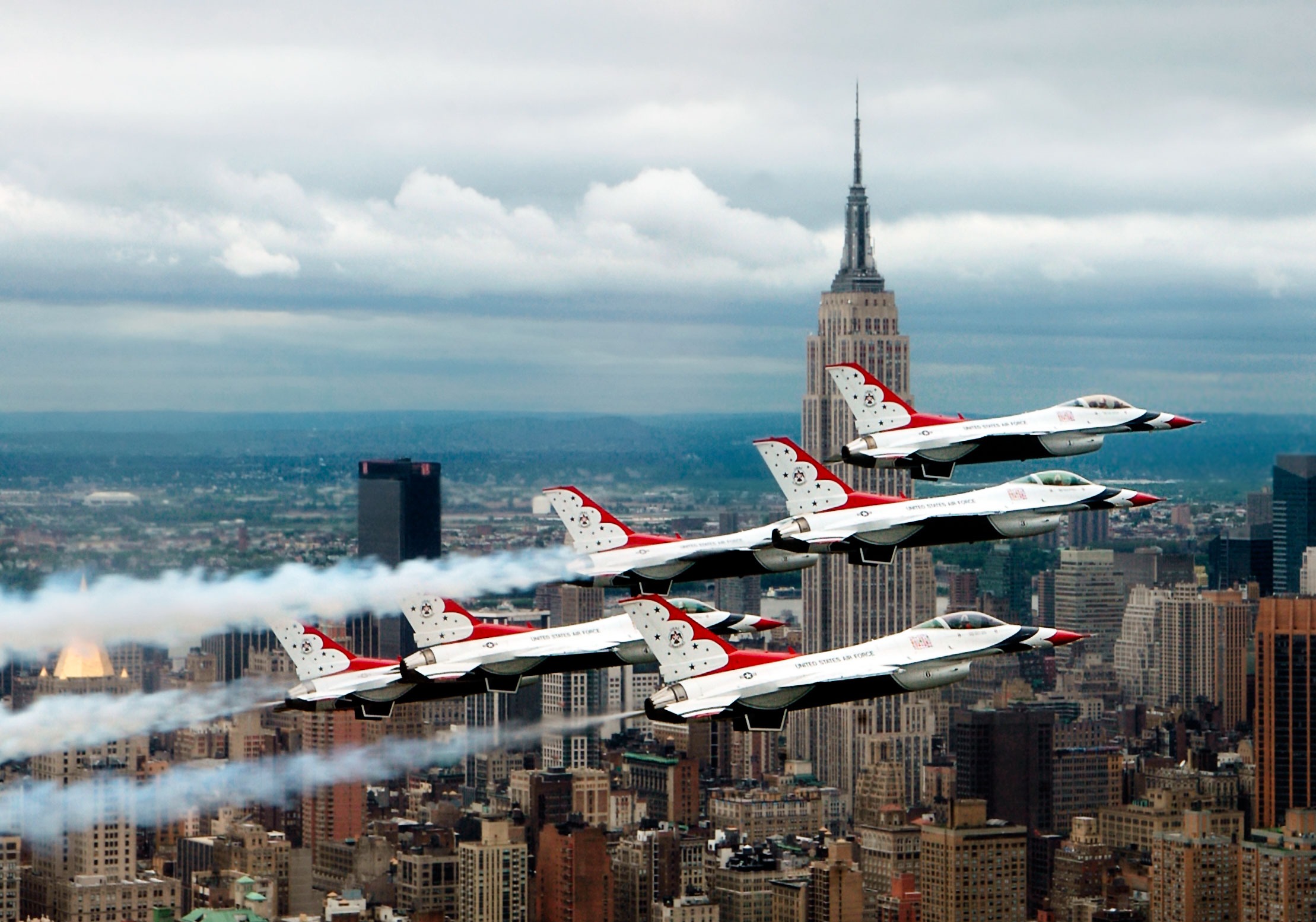 navy, transportation, aerospace industry, built structure, travel, nature, motion, new york, performing, sea, sky, f 16 falcons, day, fomrationsflug, air, HD Wallpaper