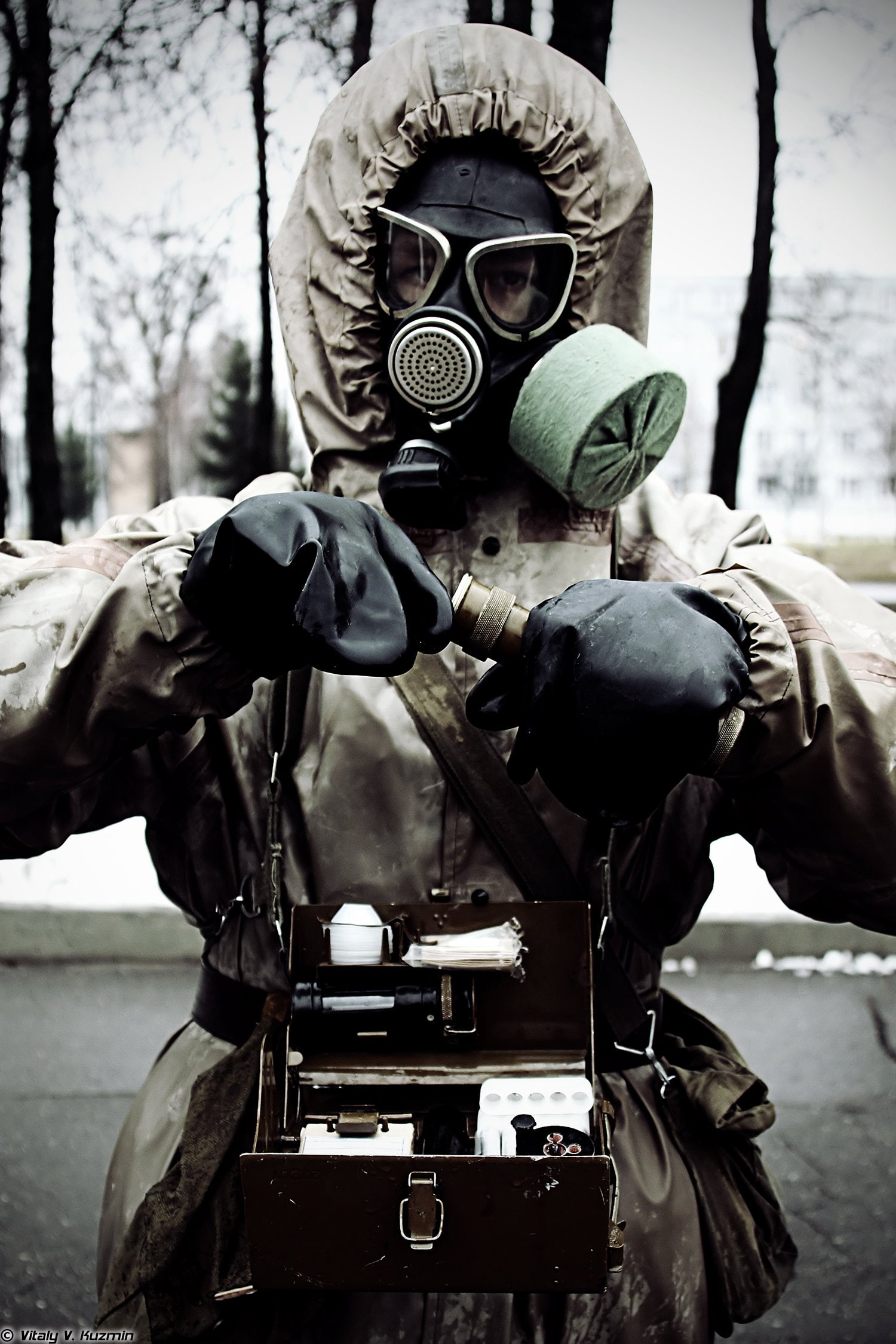 red, russian, kantemirovskaya, 1080P, 4th, battalion, star, guards, tank, russia, troops, mask, cbrn, army, division, Phone HD Wallpaper