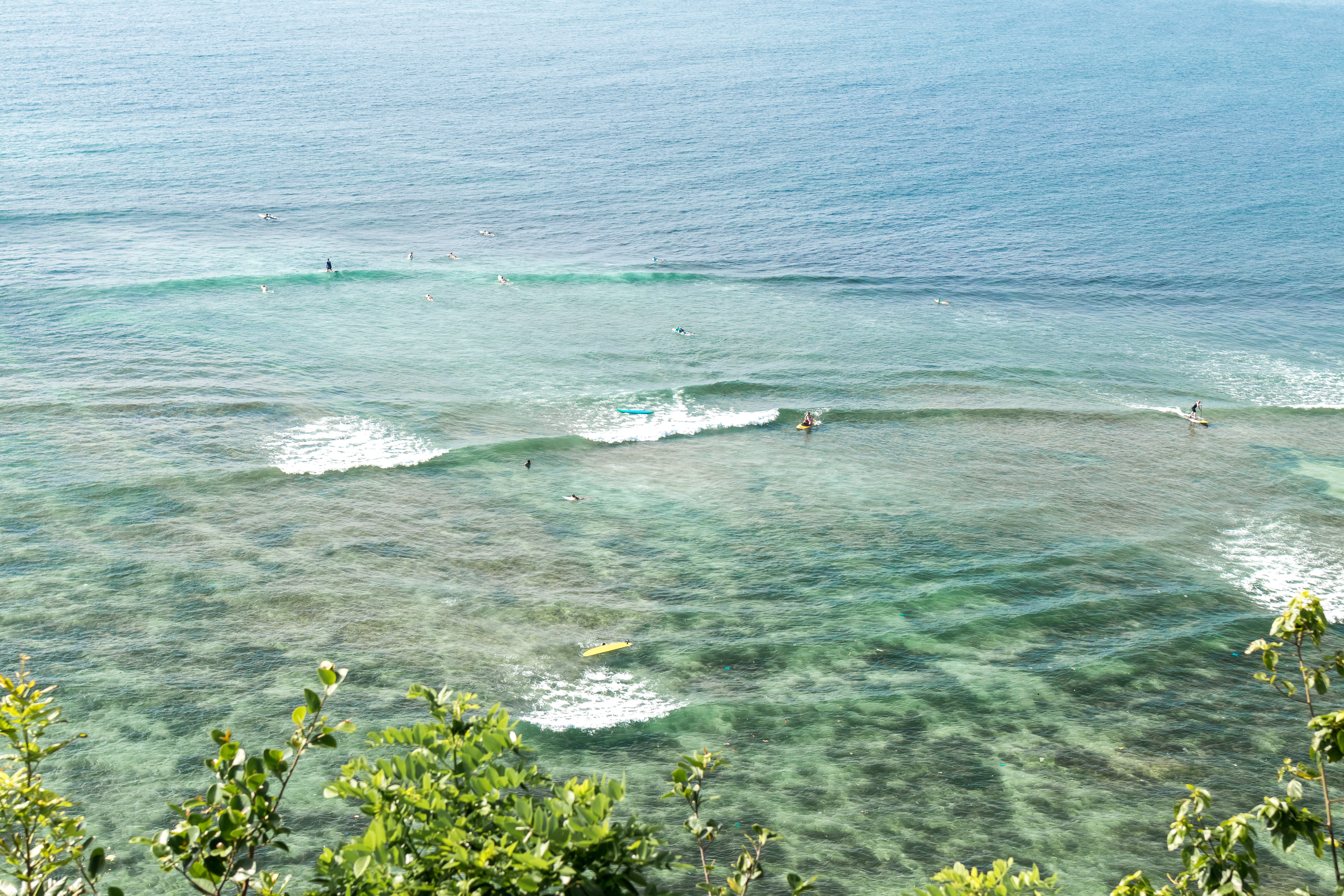nature, motion, idyllic, tranquility, turquoise colored, surfing, surf, people, sunny, ocean, outdoor, day, water, land, wave, beach, sky, plant, beauty in nature, HD Wallpaper